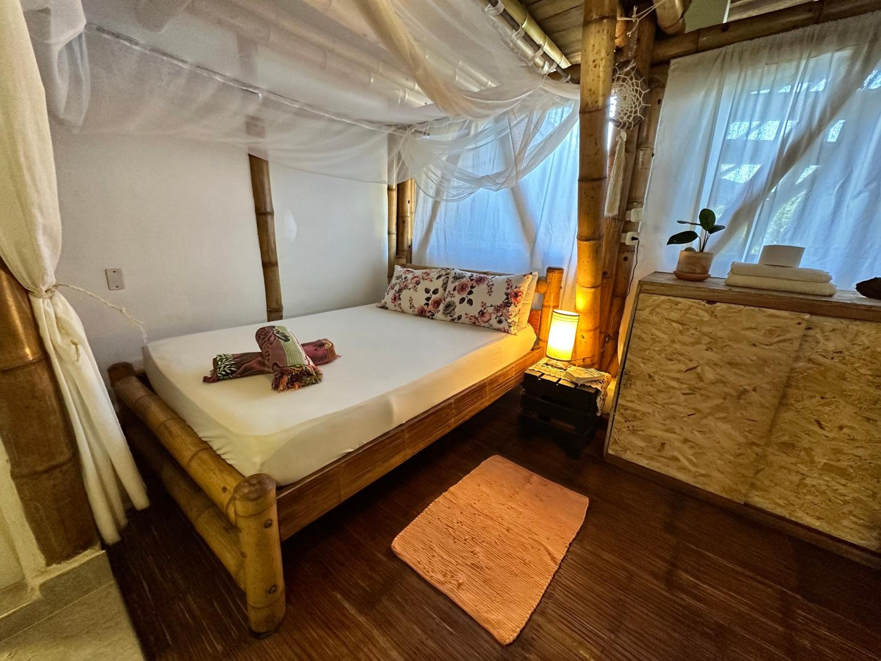 Bella Flor Hostel Palomino