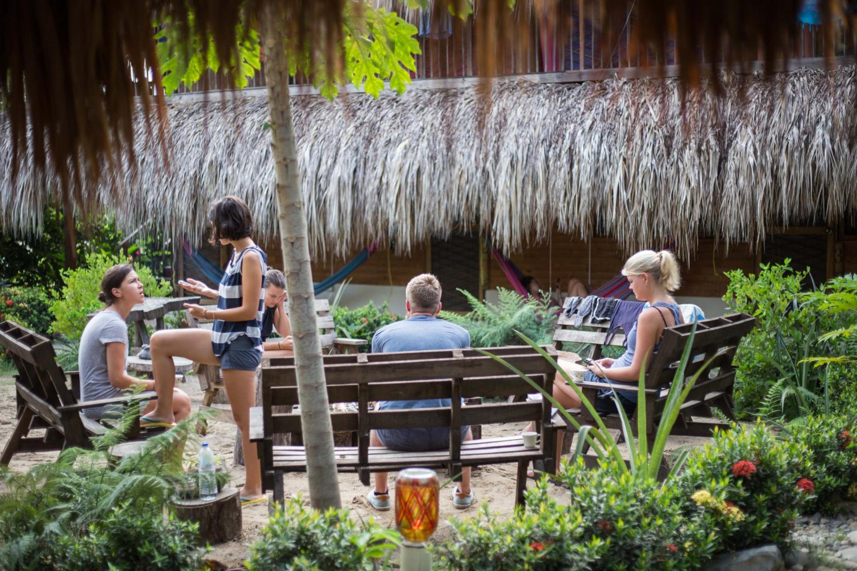 Bella Flor Hostel Palomino