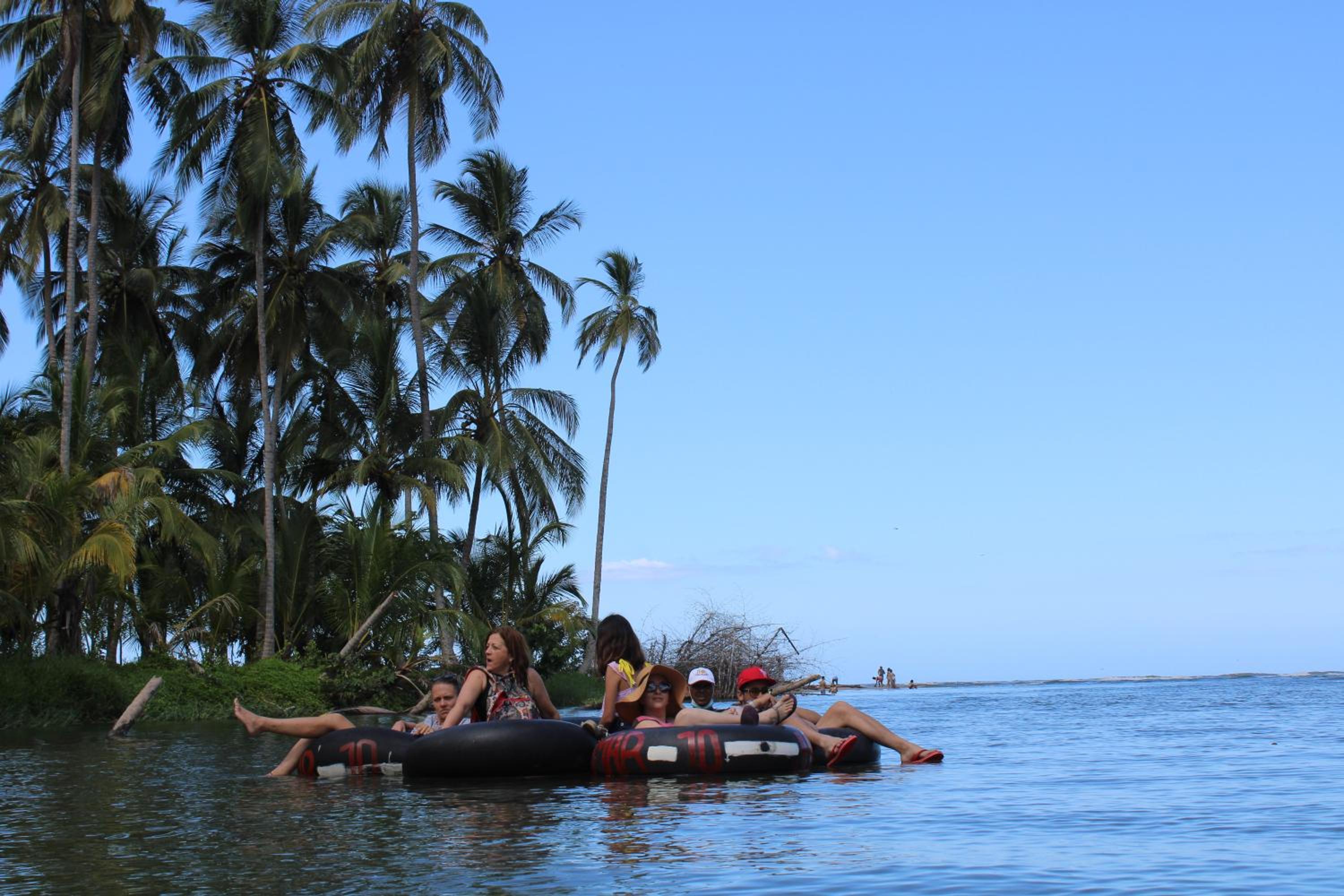 Bella Flor Hostel Palomino