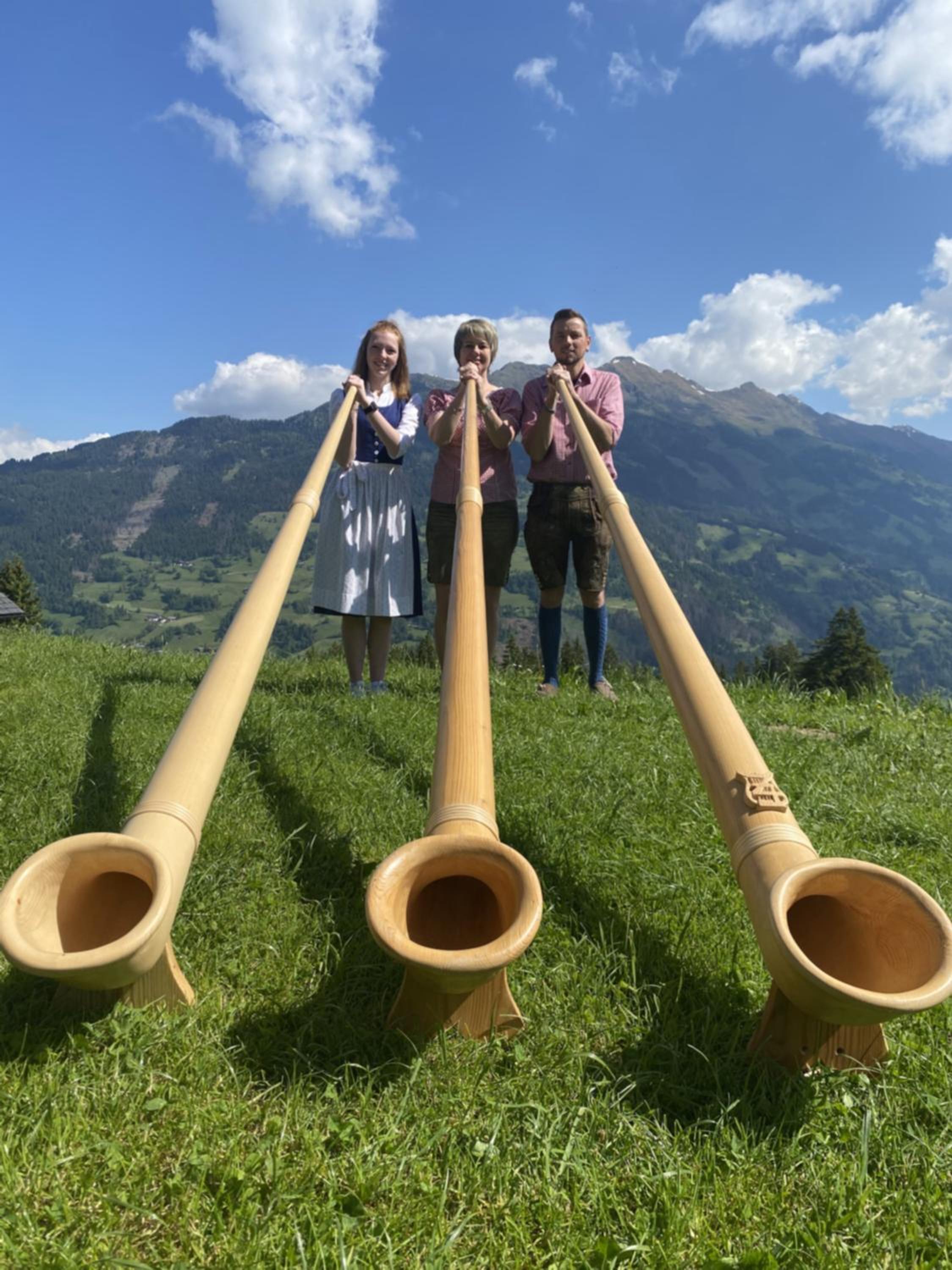 Gemütliche Wohnung mit Terrasse und Panoramabalkon- Stofbauer