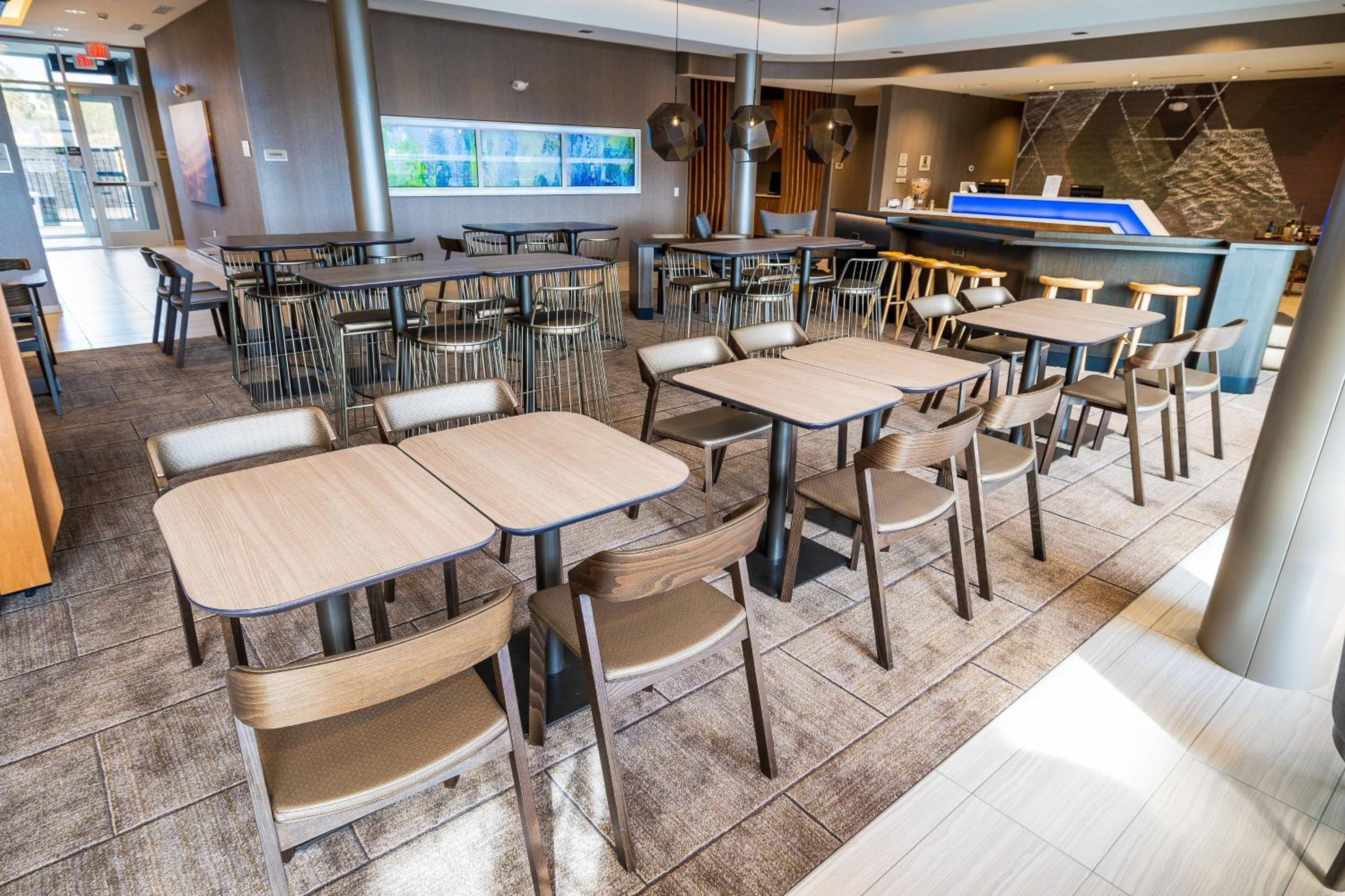 Newark Vacations - SpringHill Suites by Marriott Newark Fremont - Property Image 13