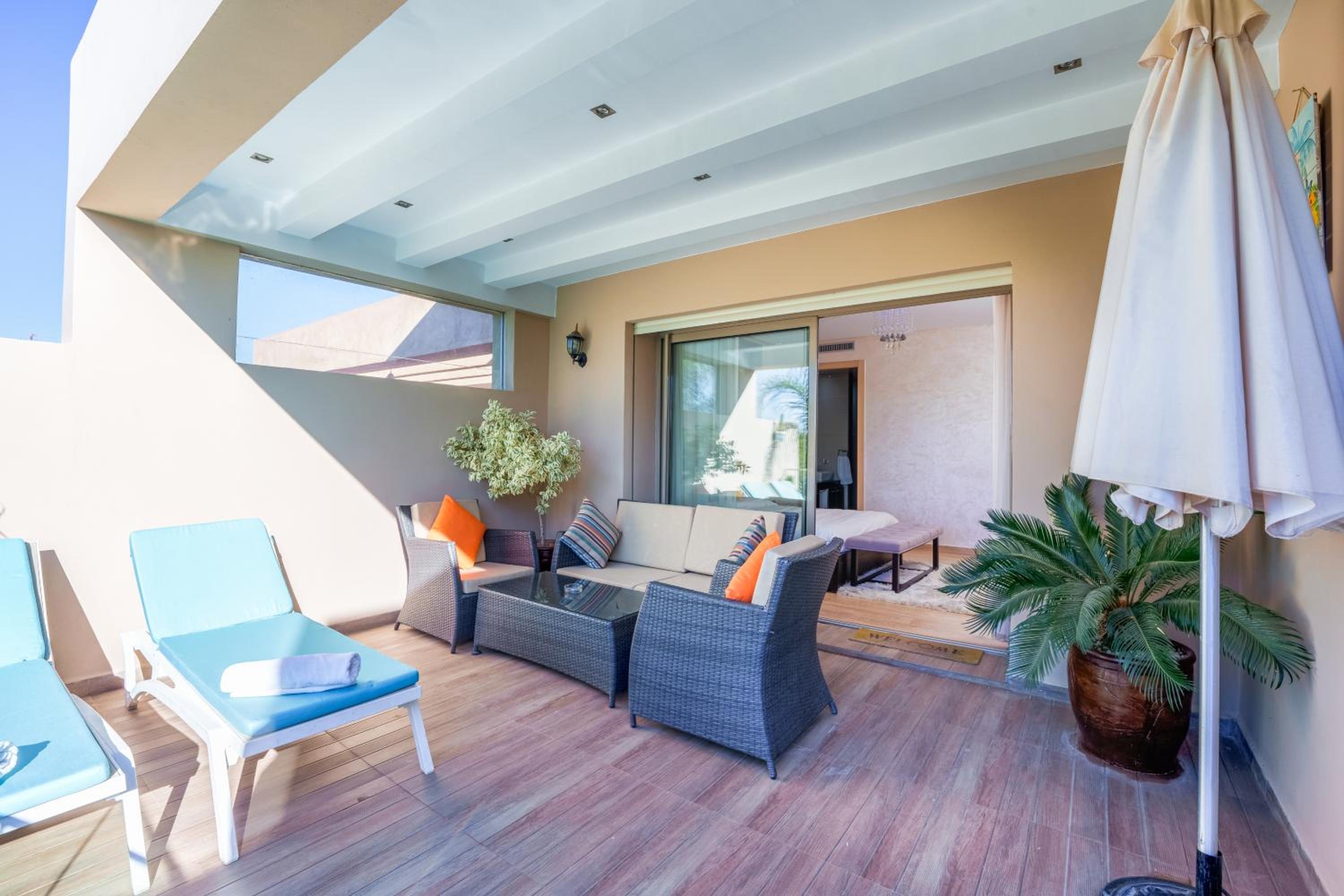 balance & terrace