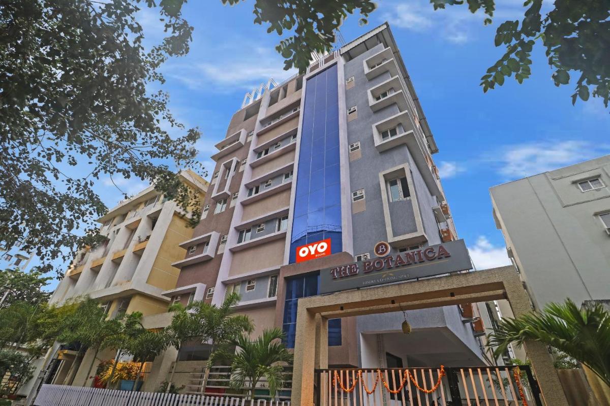 Super OYO Flagship The Botanica Grand