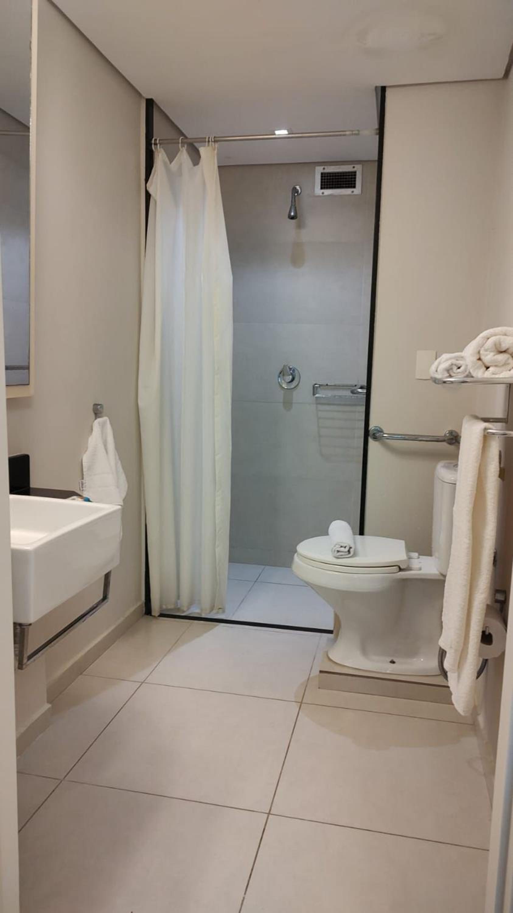 Studio pé na areia, vista, internet e ar