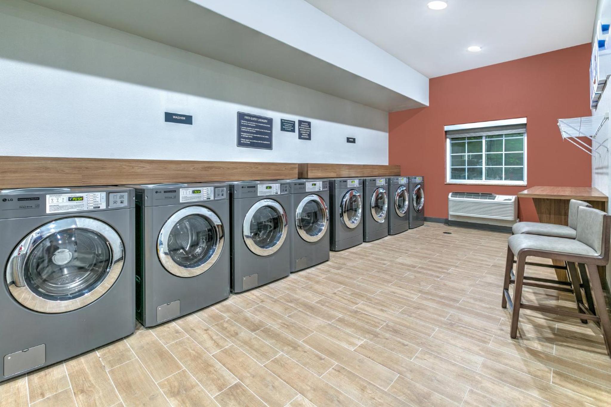 Candlewood Suites Lake Jackson by IHG, Billede 50