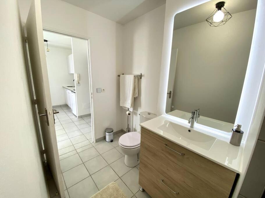 Appartement T2 Chic - vue mer et montagne view 3