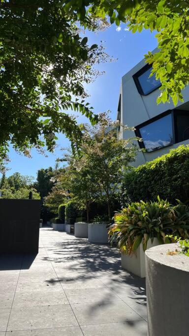 Award winning designer complex – Cantala