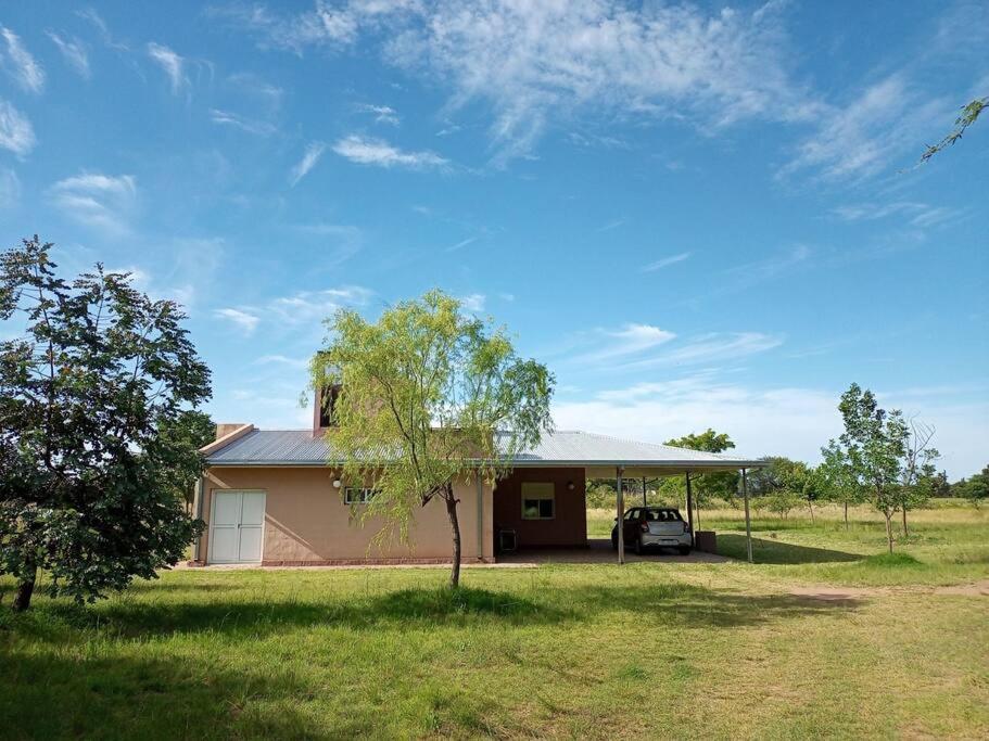 Hermosa casa de campo y bosques