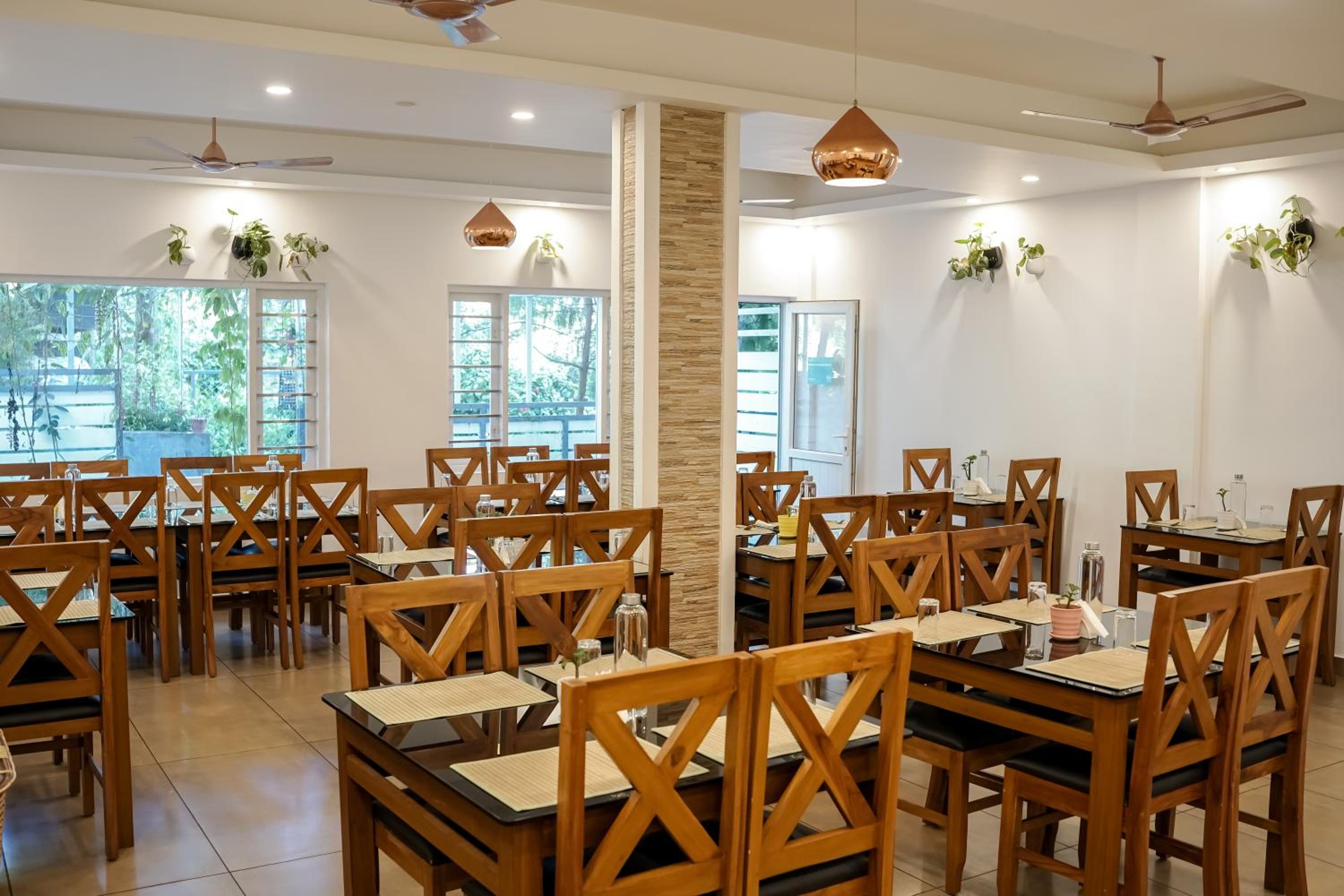 Munnar Ice Queen Resorts view 4