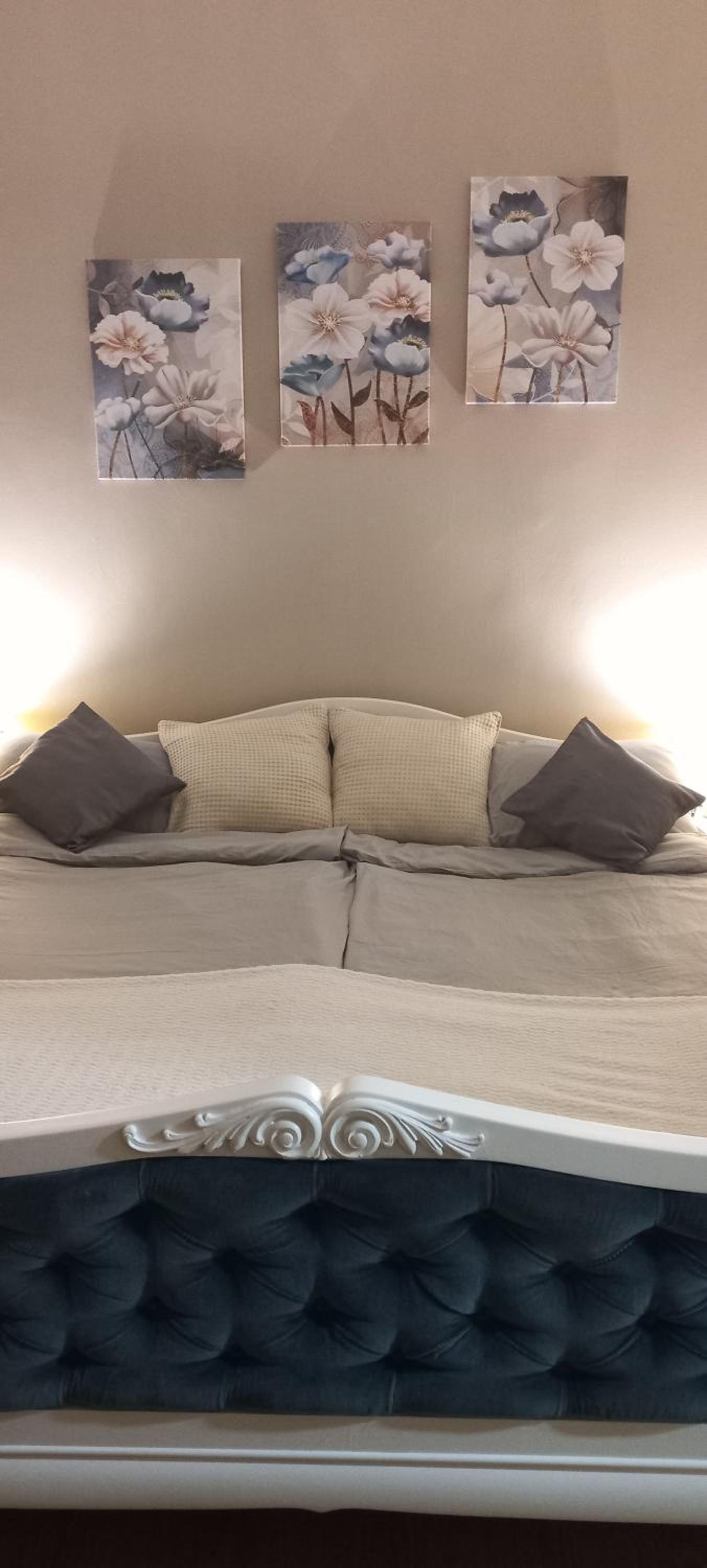 ANGIE apartment