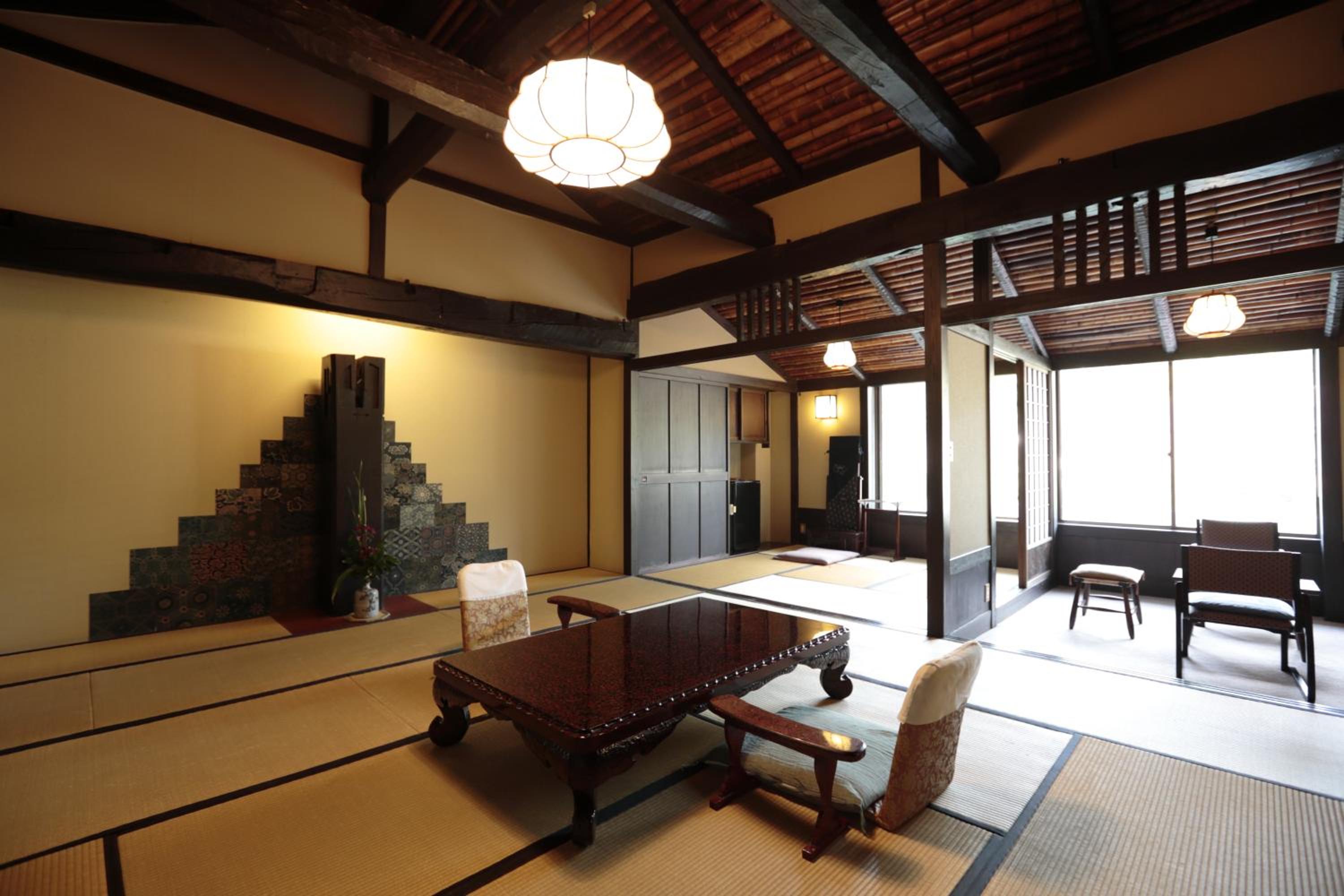 Shirakabe