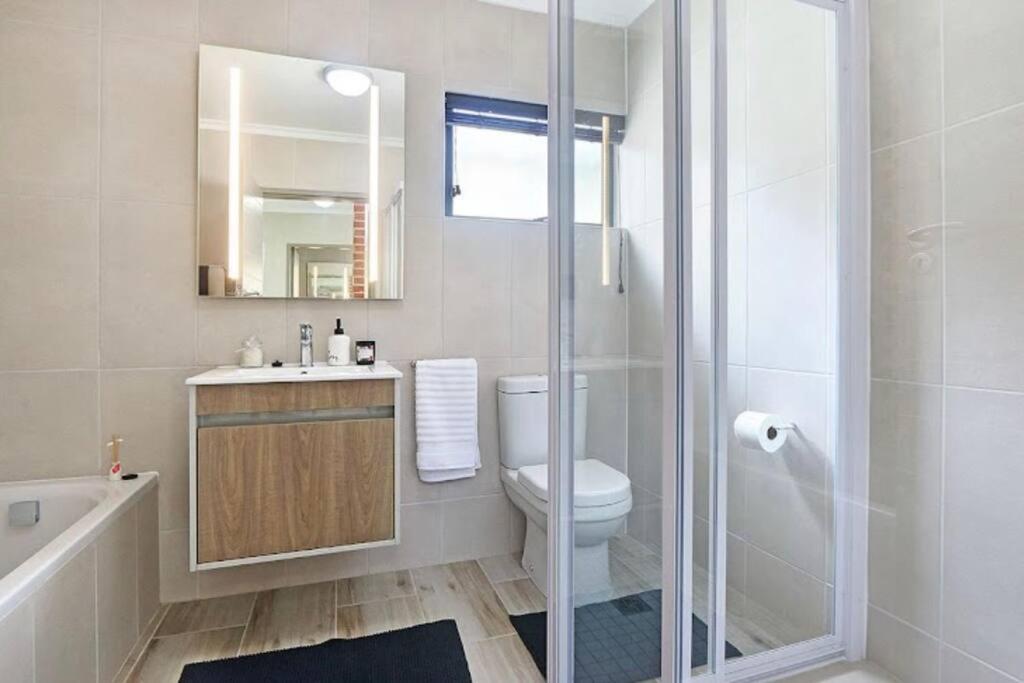 Umthunzi Valley apartment view 4