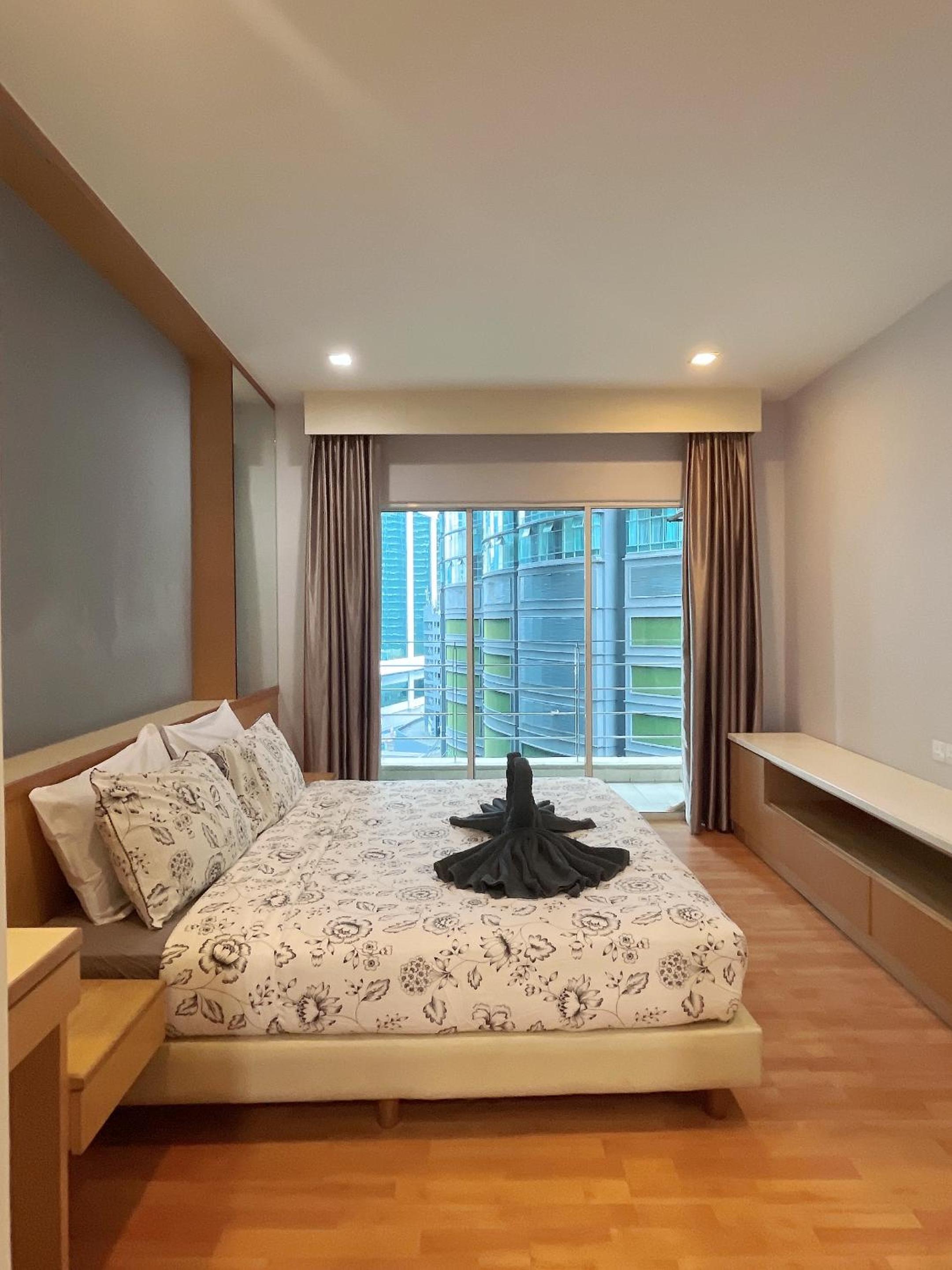 Park View KLCC ,by DeLive Home