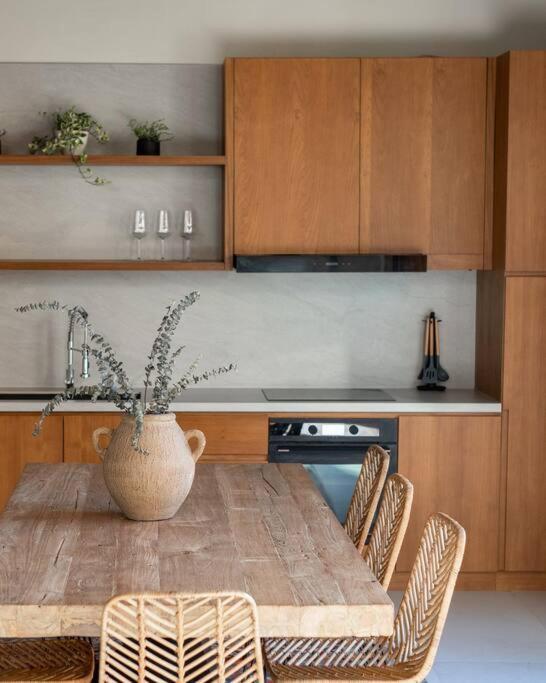 Beautiful Loft In Berawa Canggu view 2