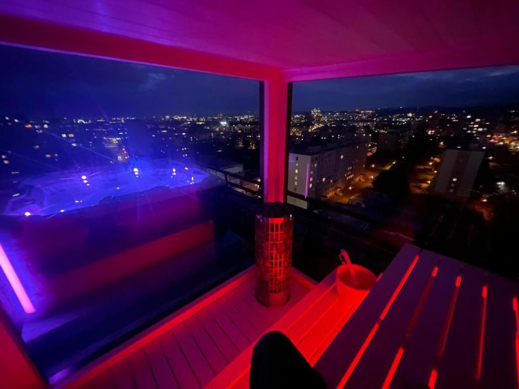 Albelli Luxury Skyview view 2