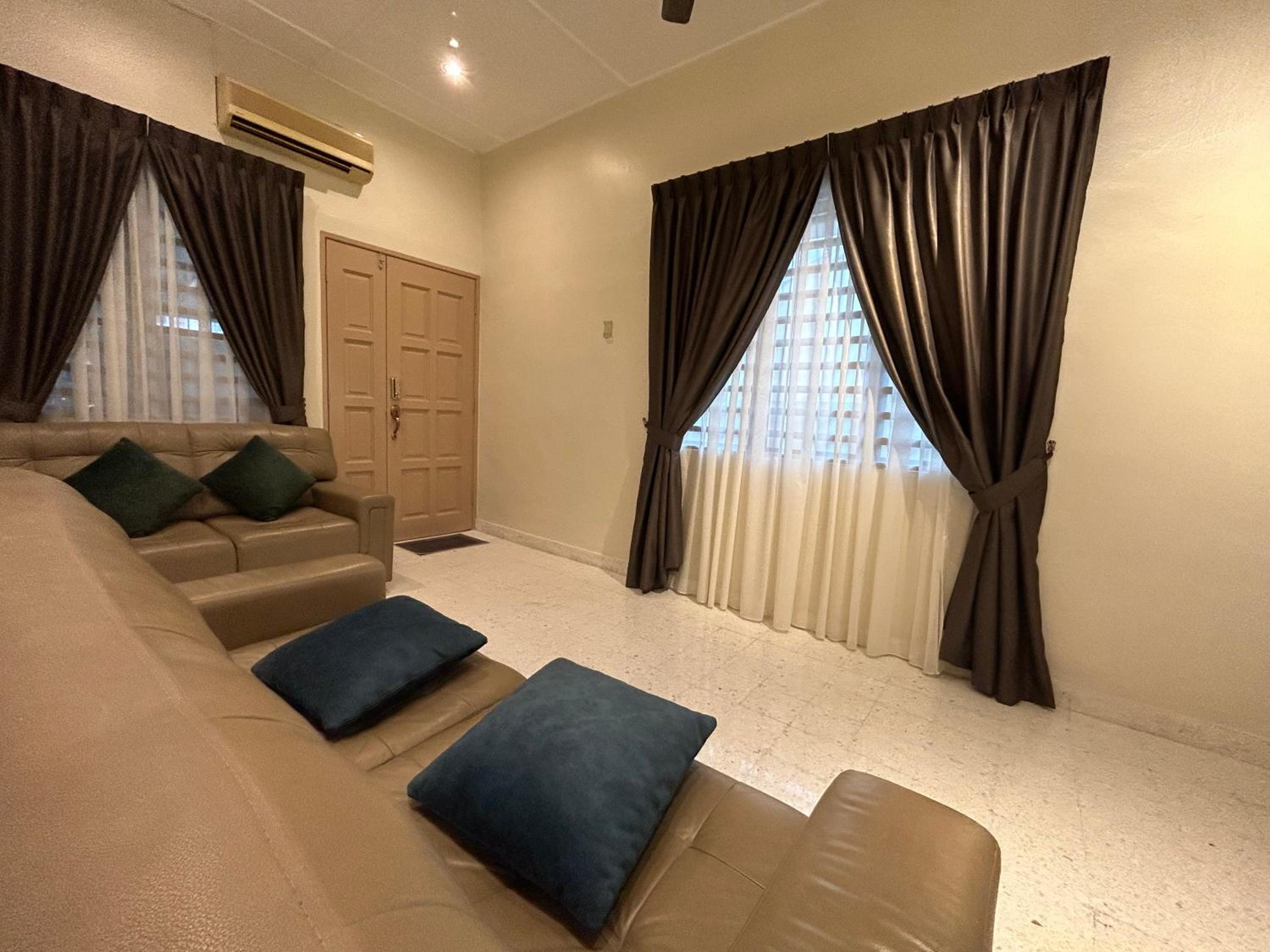 Ipoh Garden Tambun Cozy Homestay 8-10pax SY22 photo 3