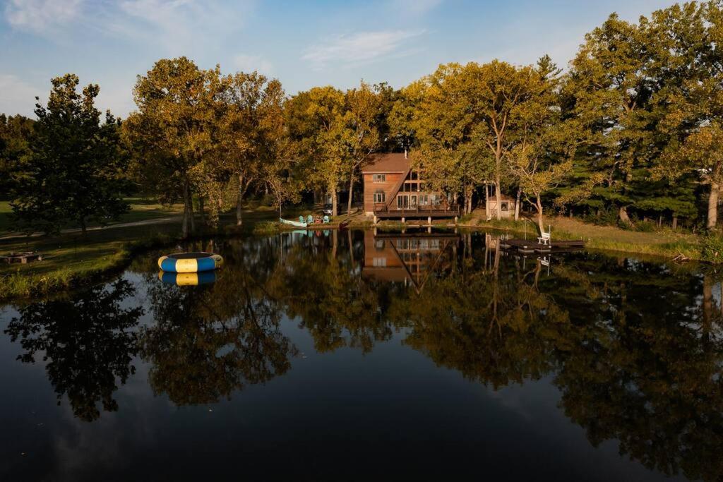 Secluded Waterfront A-Frame Cabin w/ Pvt Lake - Property Image 24