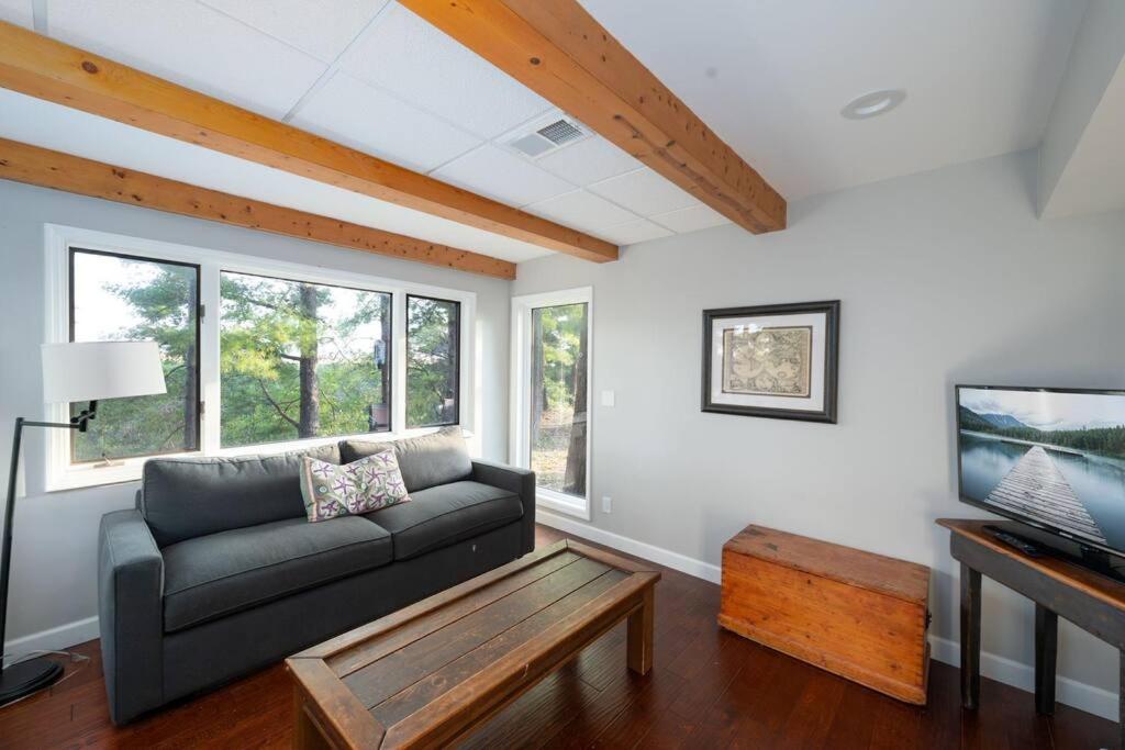 Secluded Waterfront A-Frame Cabin w/ Pvt Lake - Property Image 34