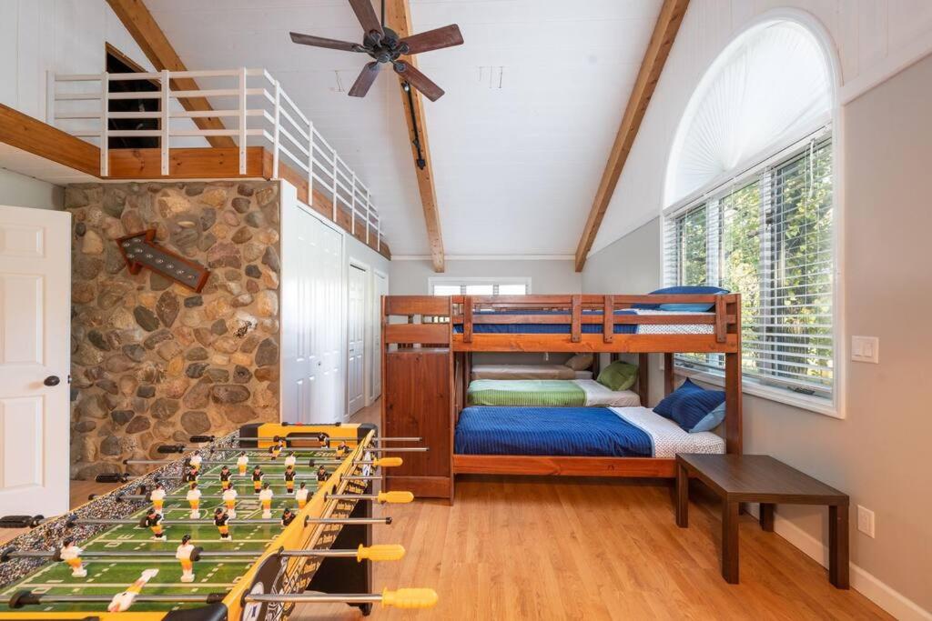 Secluded Waterfront A-Frame Cabin w/ Pvt Lake - Property Image 18