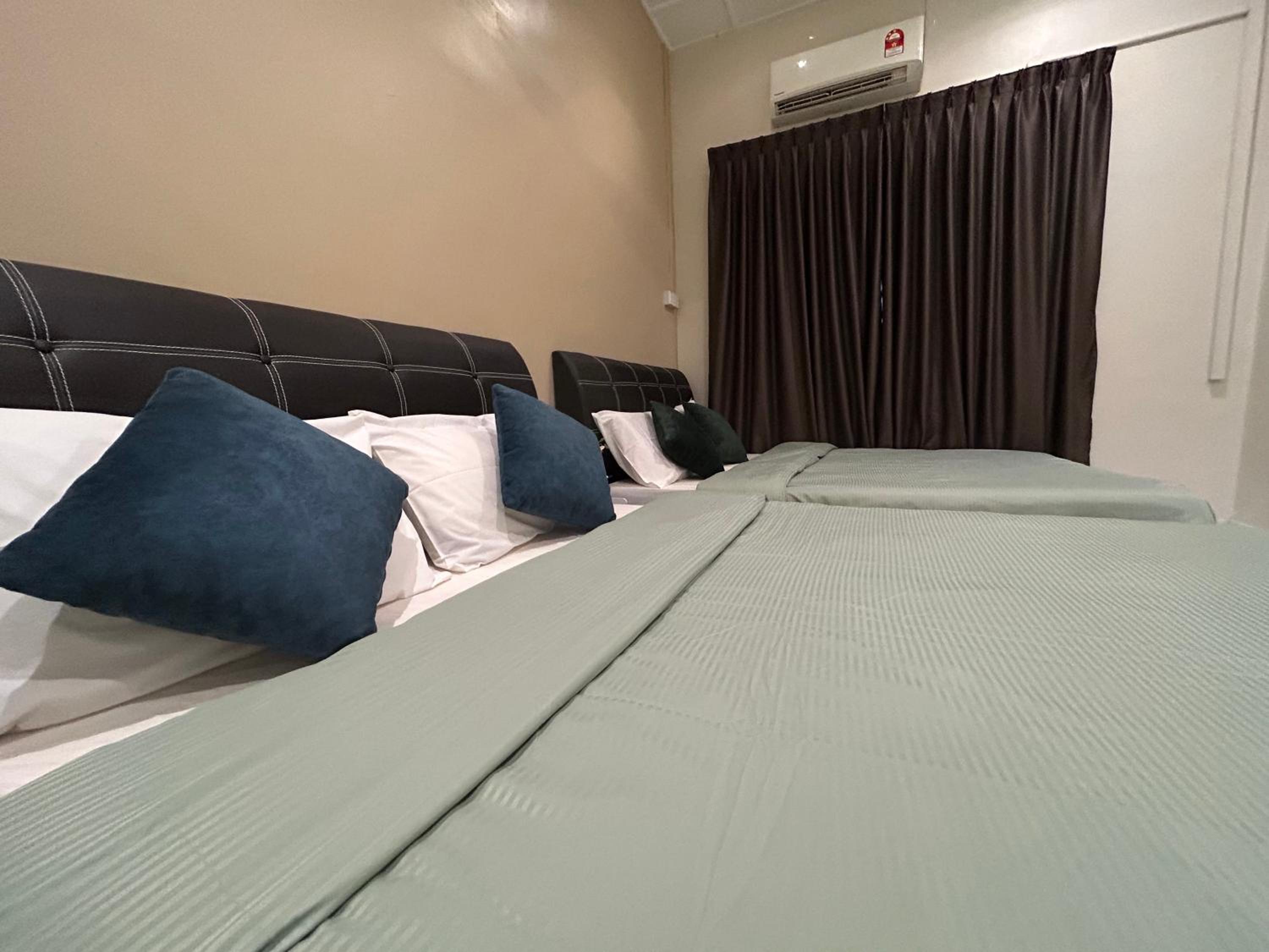 Ipoh Garden Tambun Cozy Homestay 8-10pax SY22 photo 2