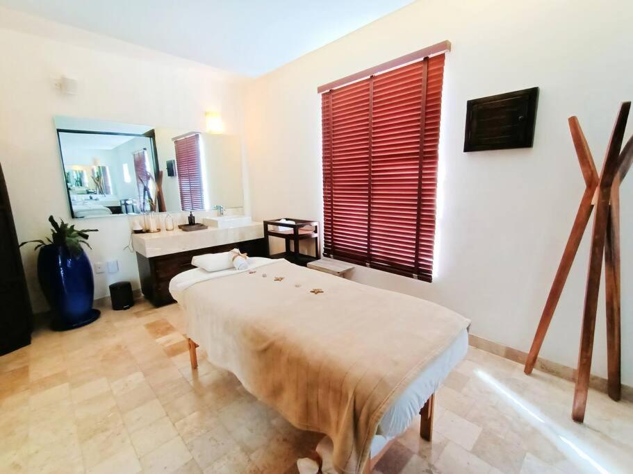 Starry Night Beautiful 1st floor apt w/luxury amenities view 3