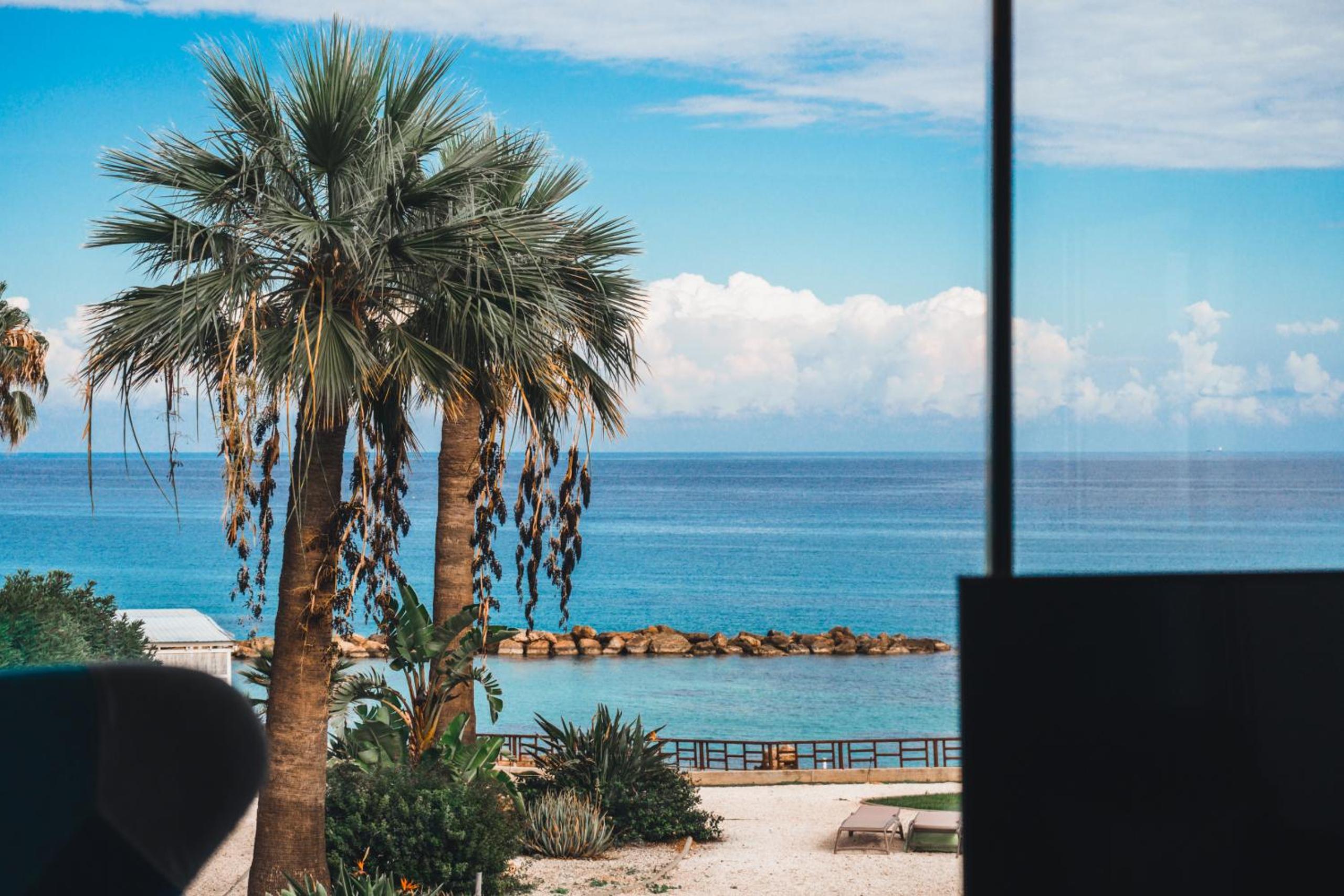 Protaras Beachfront Thalassa Suite