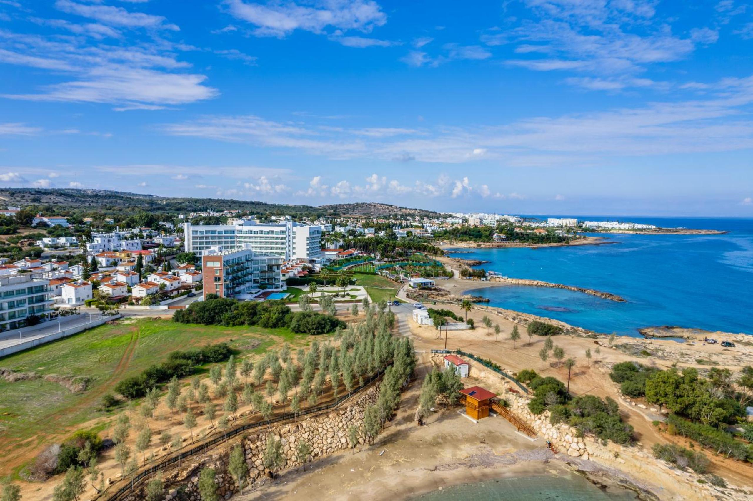 Protaras Beachfront Thalassa Suite