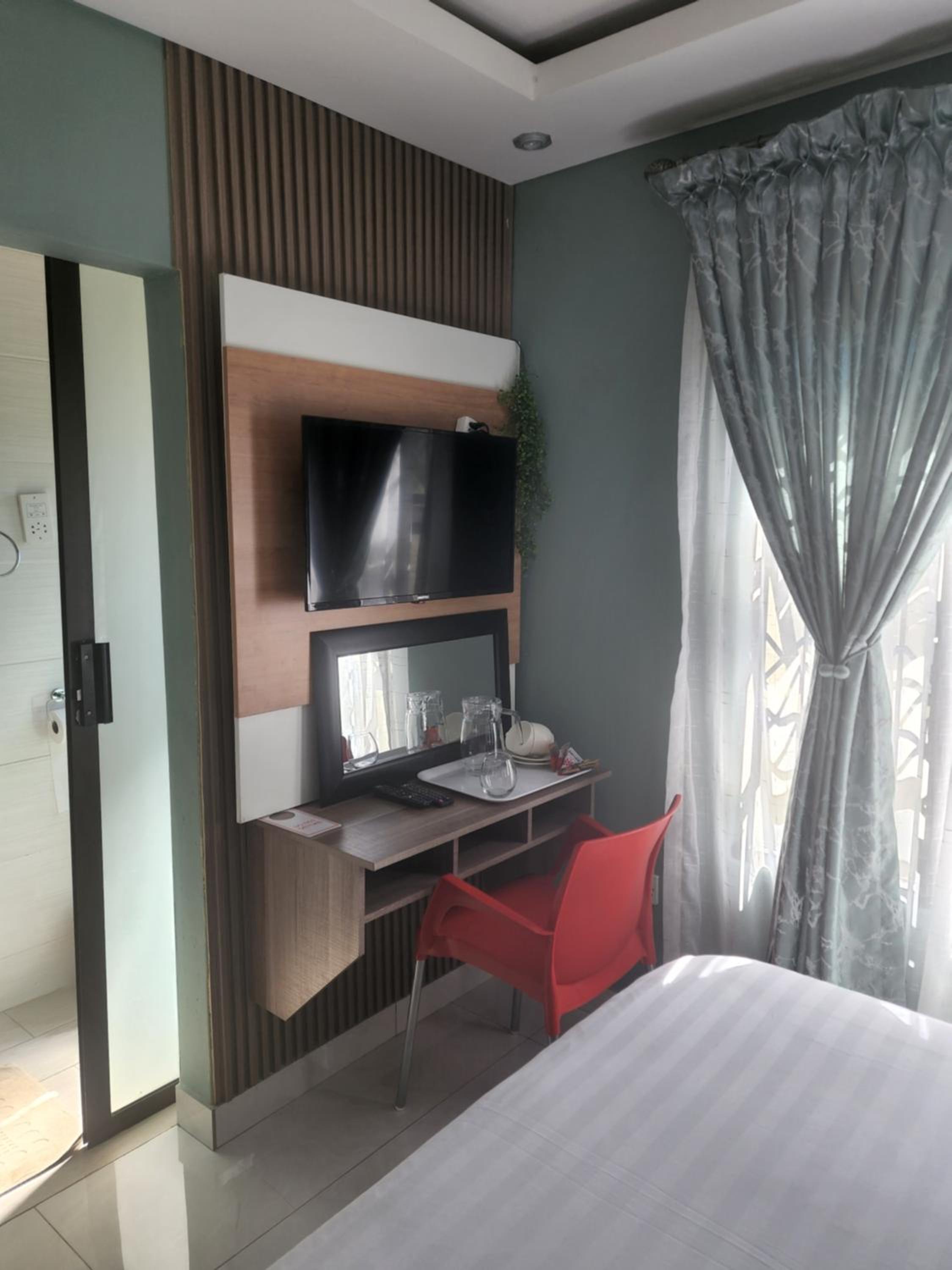 Josmot Guest House