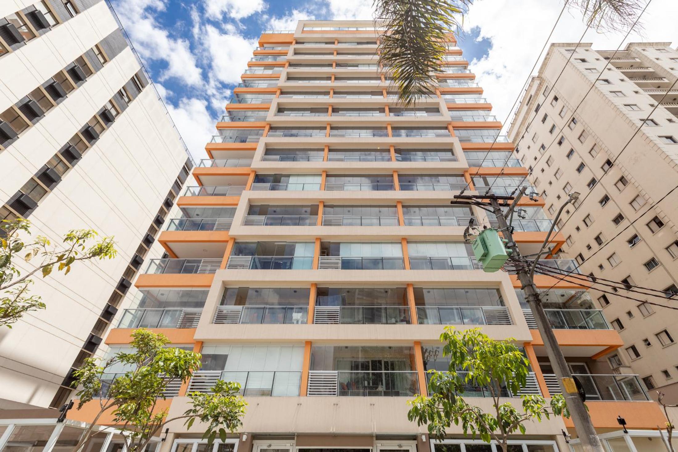 Easy Star - Lindo studio C/Vaga no Campo Belo - AH03I