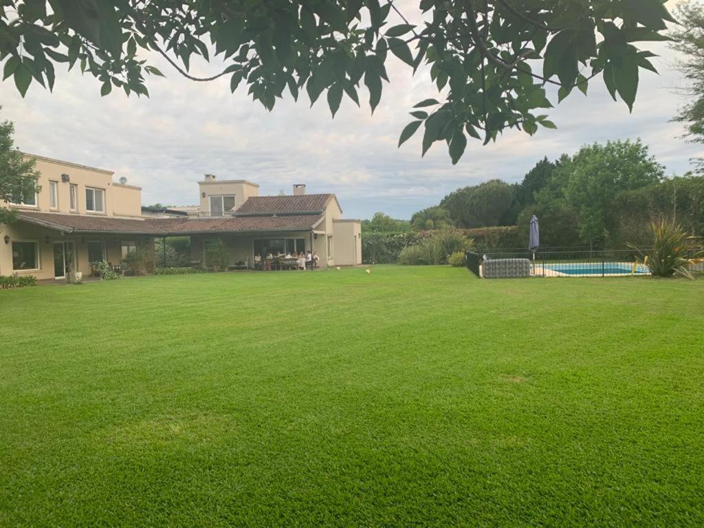 Estancias del Pilar, barrio cerrado vacaciones