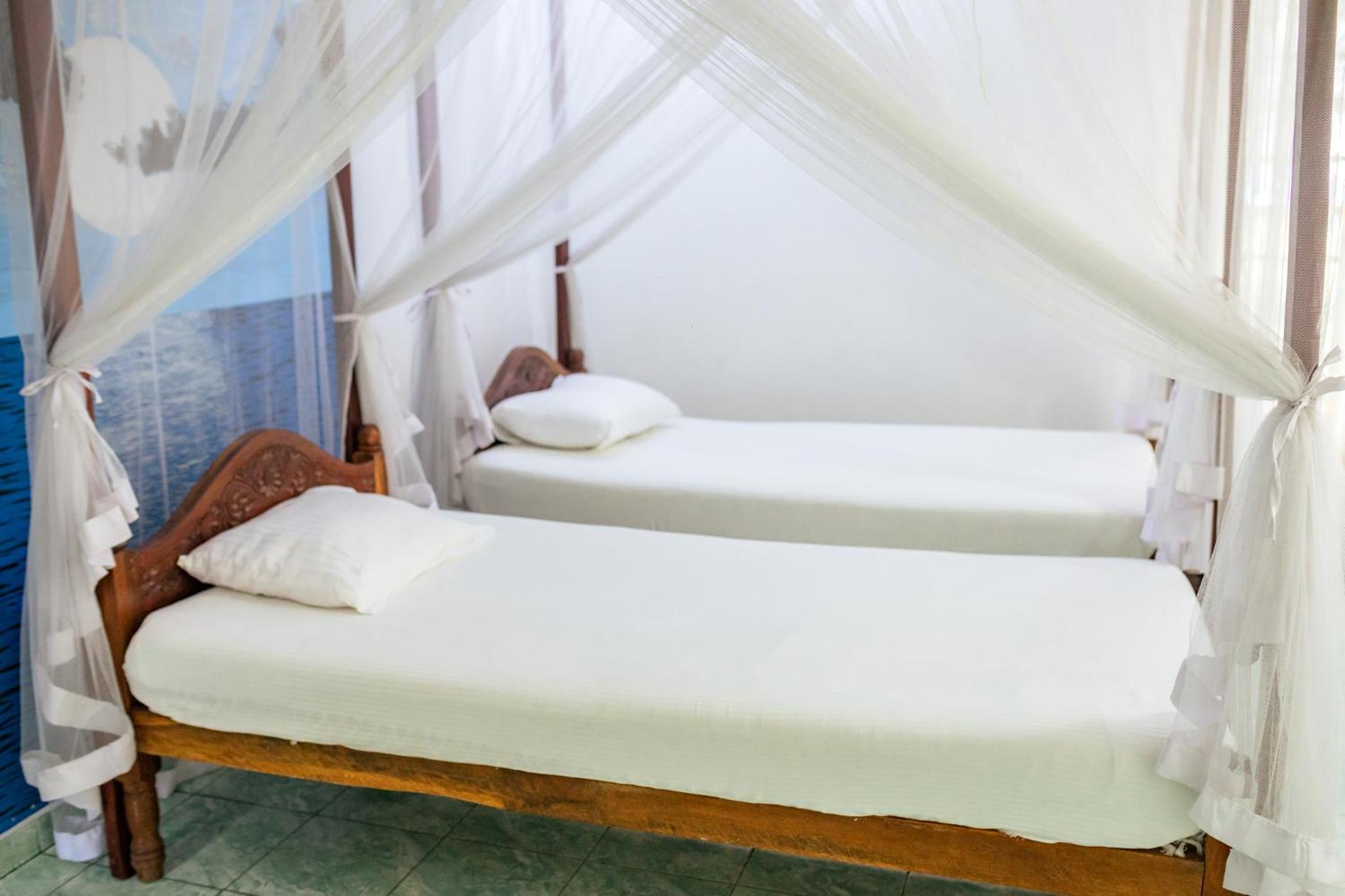 Summer Lanka Surf House view 3