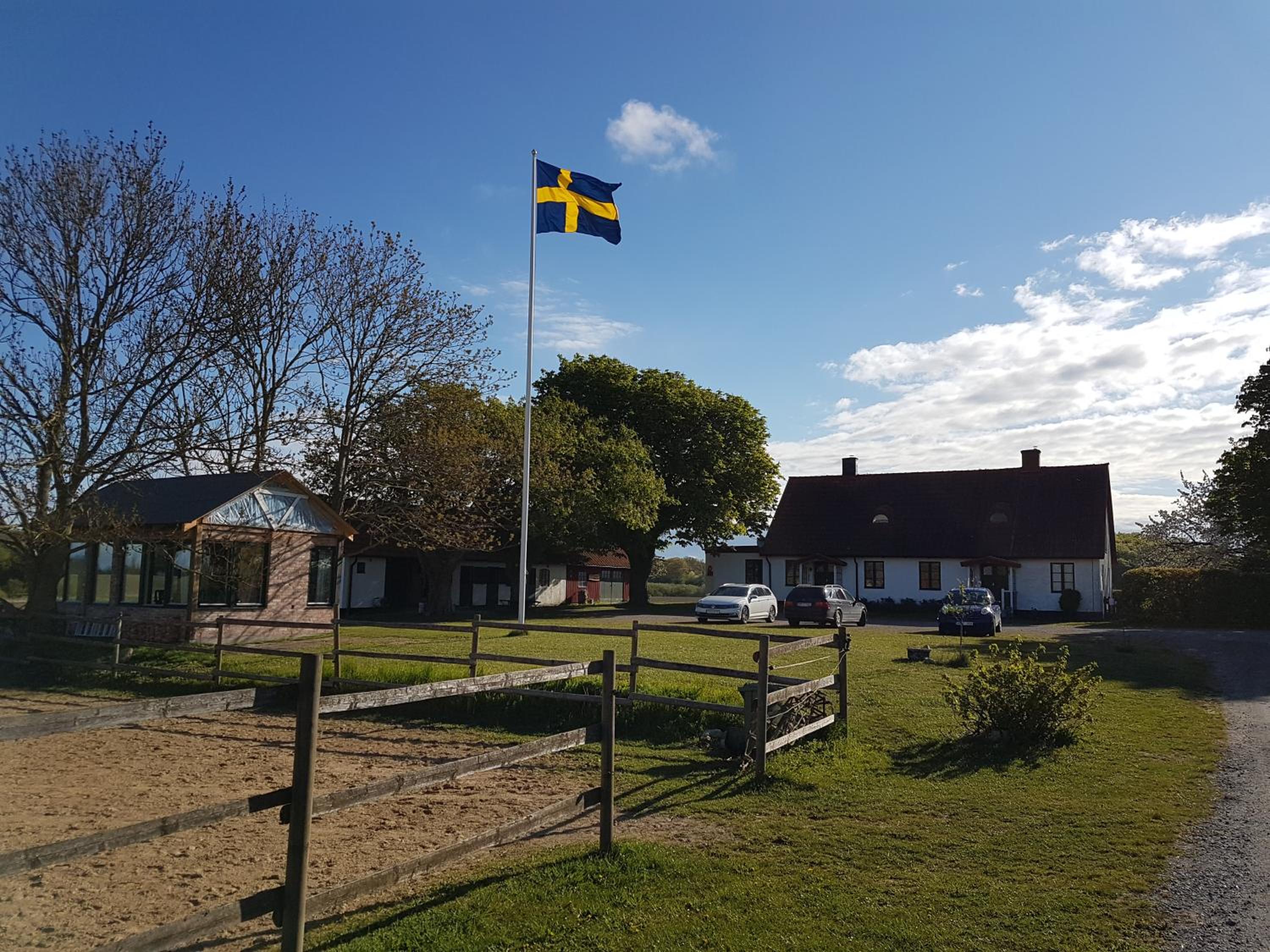 Lantligt och lugnt boende nära natur och stad