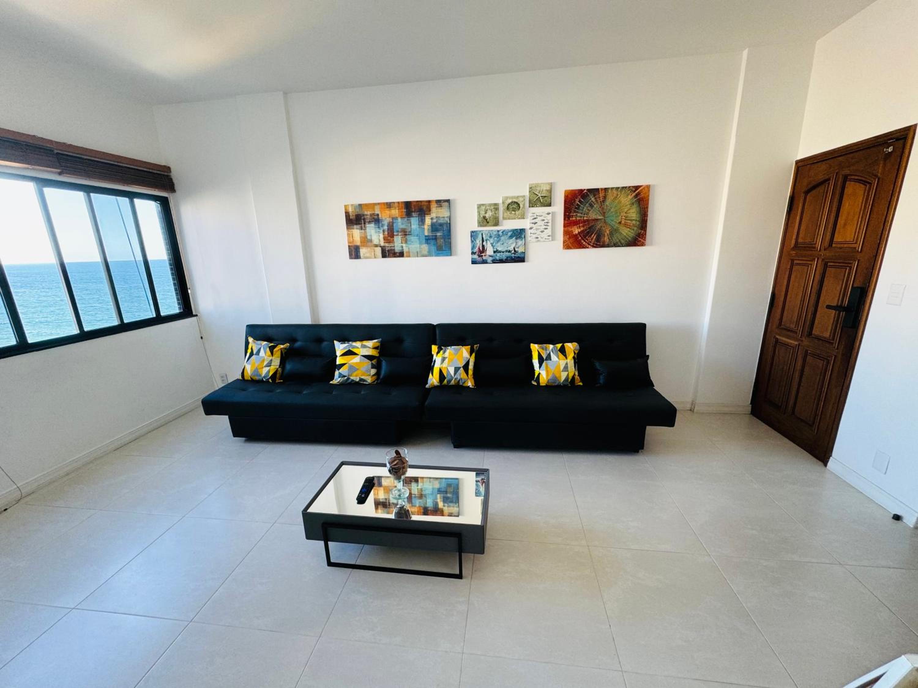 Belíssimo apartamento vista mar na Barra. Diretamente no circuito do Carnaval - Em frente a praia