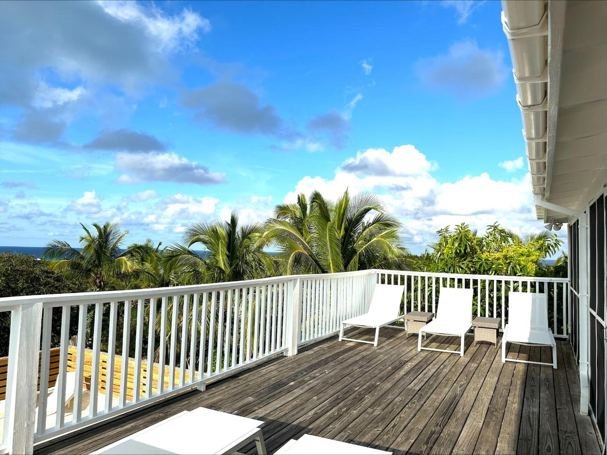 Bahama Mama home