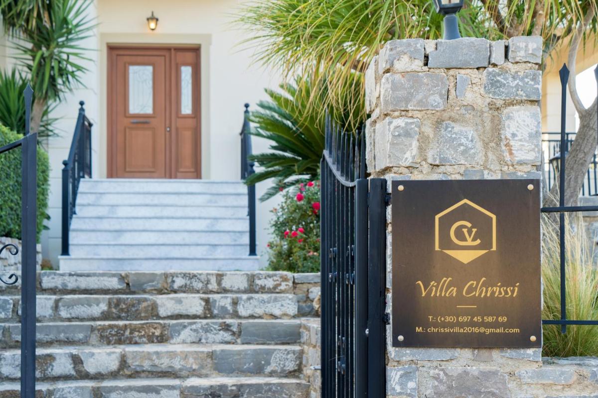 Villa Chrissi photo 2