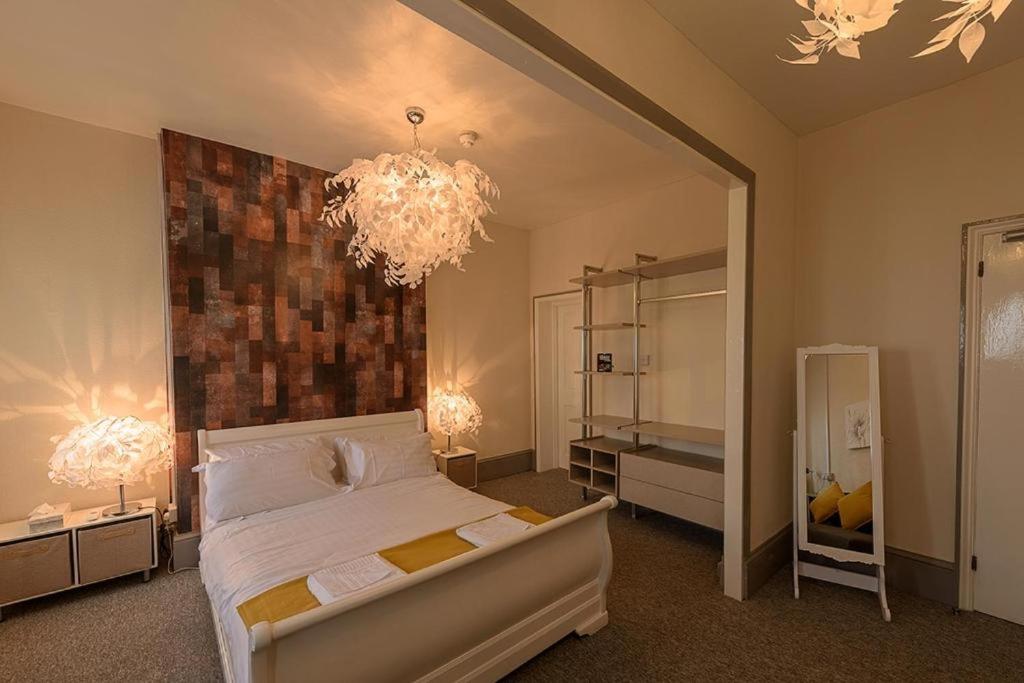 Waterfront Inn