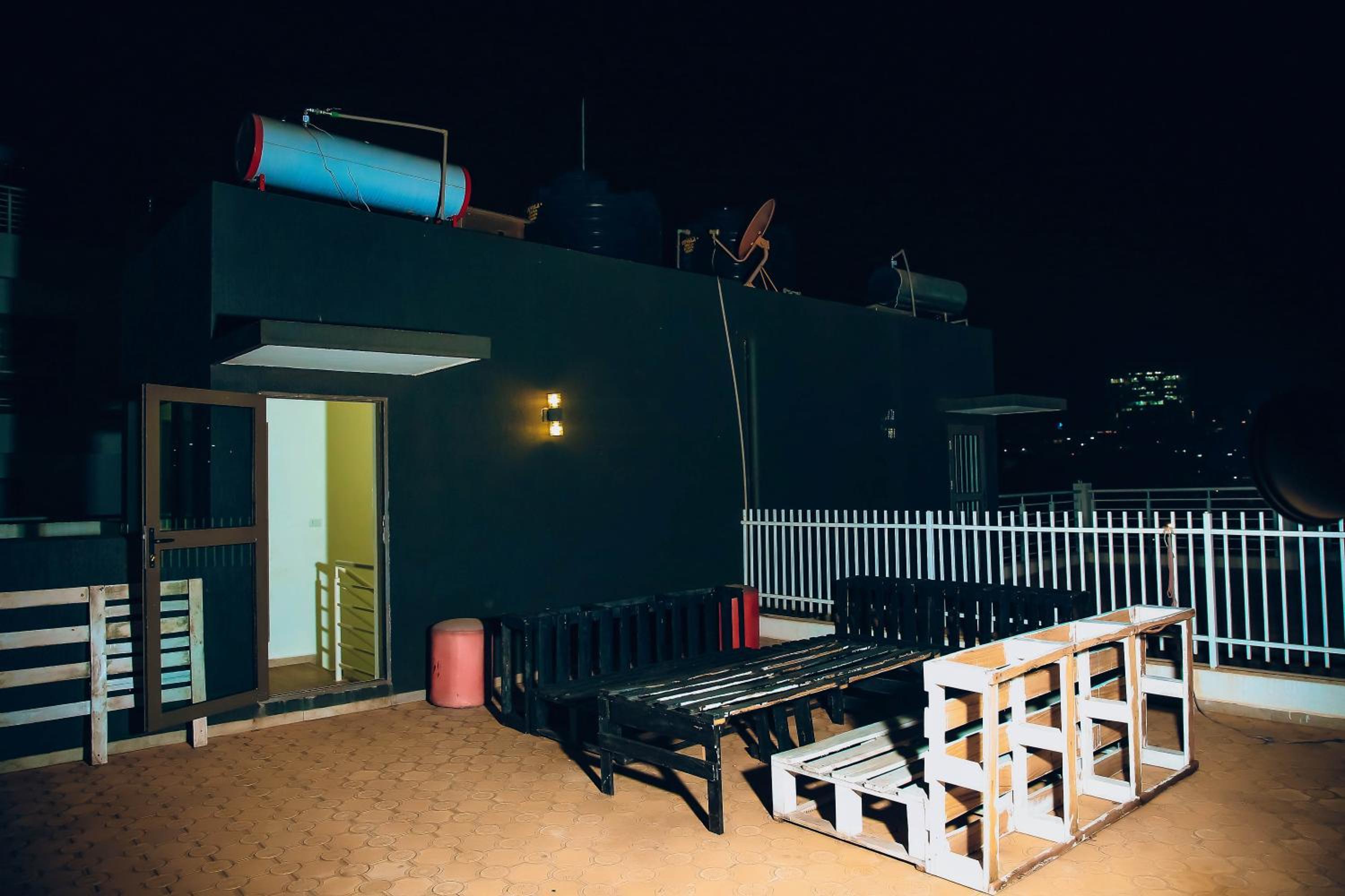 Four bed Rooms Casa Blanca Near Kigali Convention Center view 5