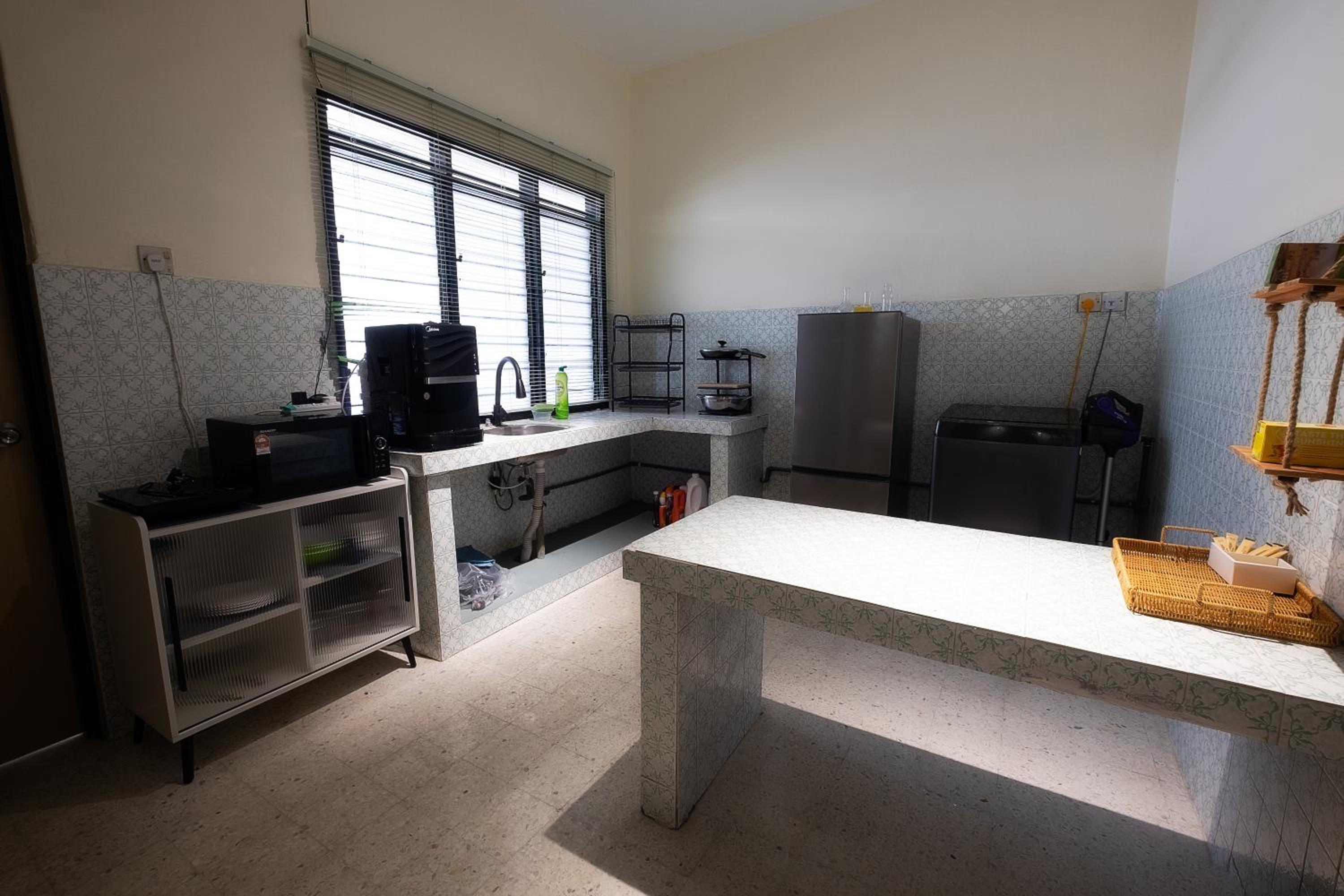monstera homestay near Tambun, Ipoh Garden East view 4