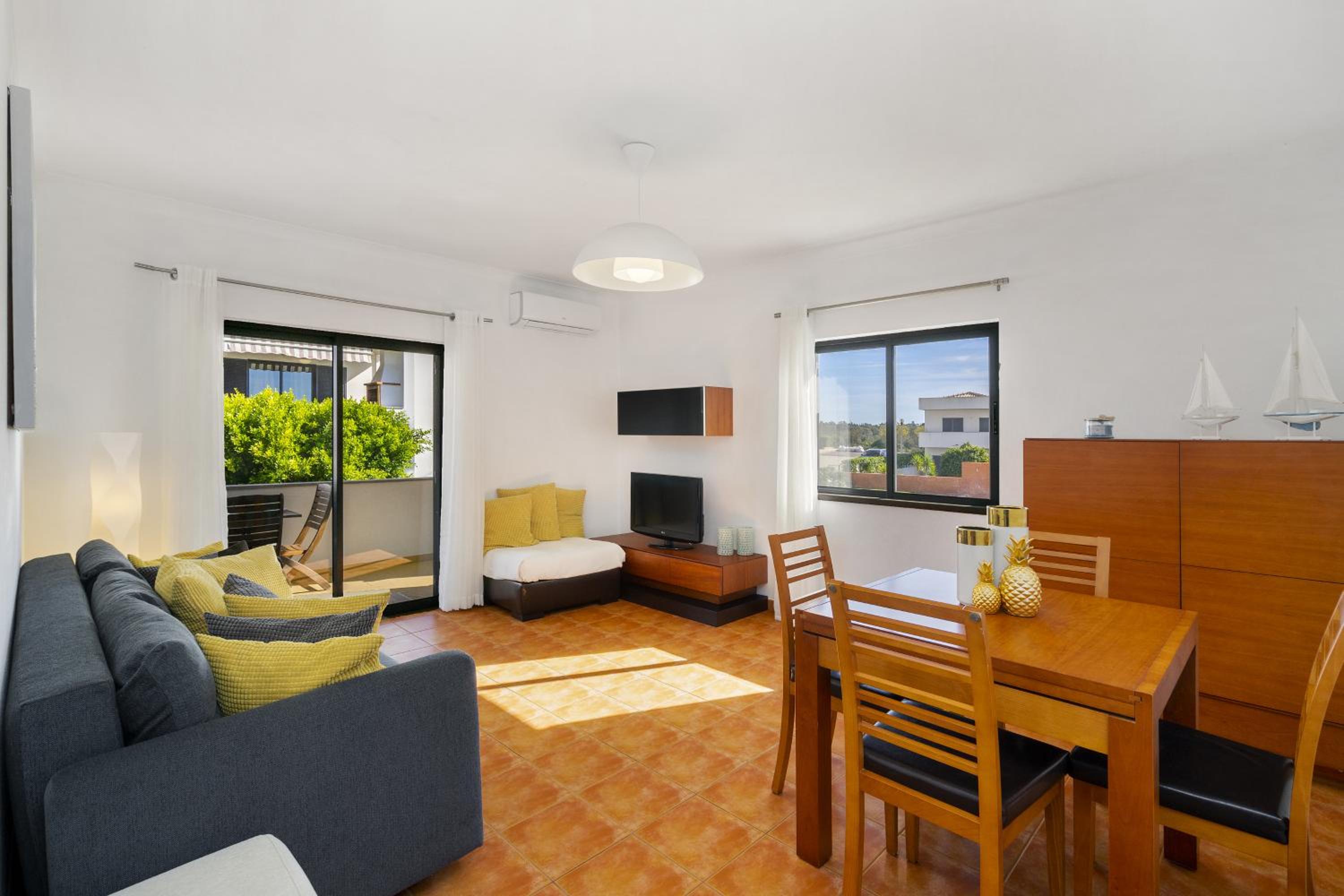 Vilita Oasis Family Apartment