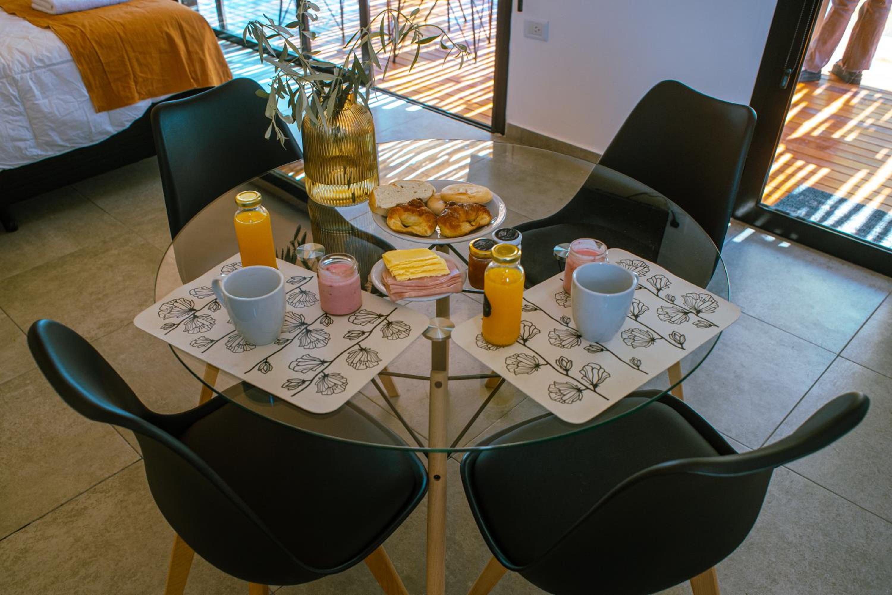 Lodwine Lodge Apartments
