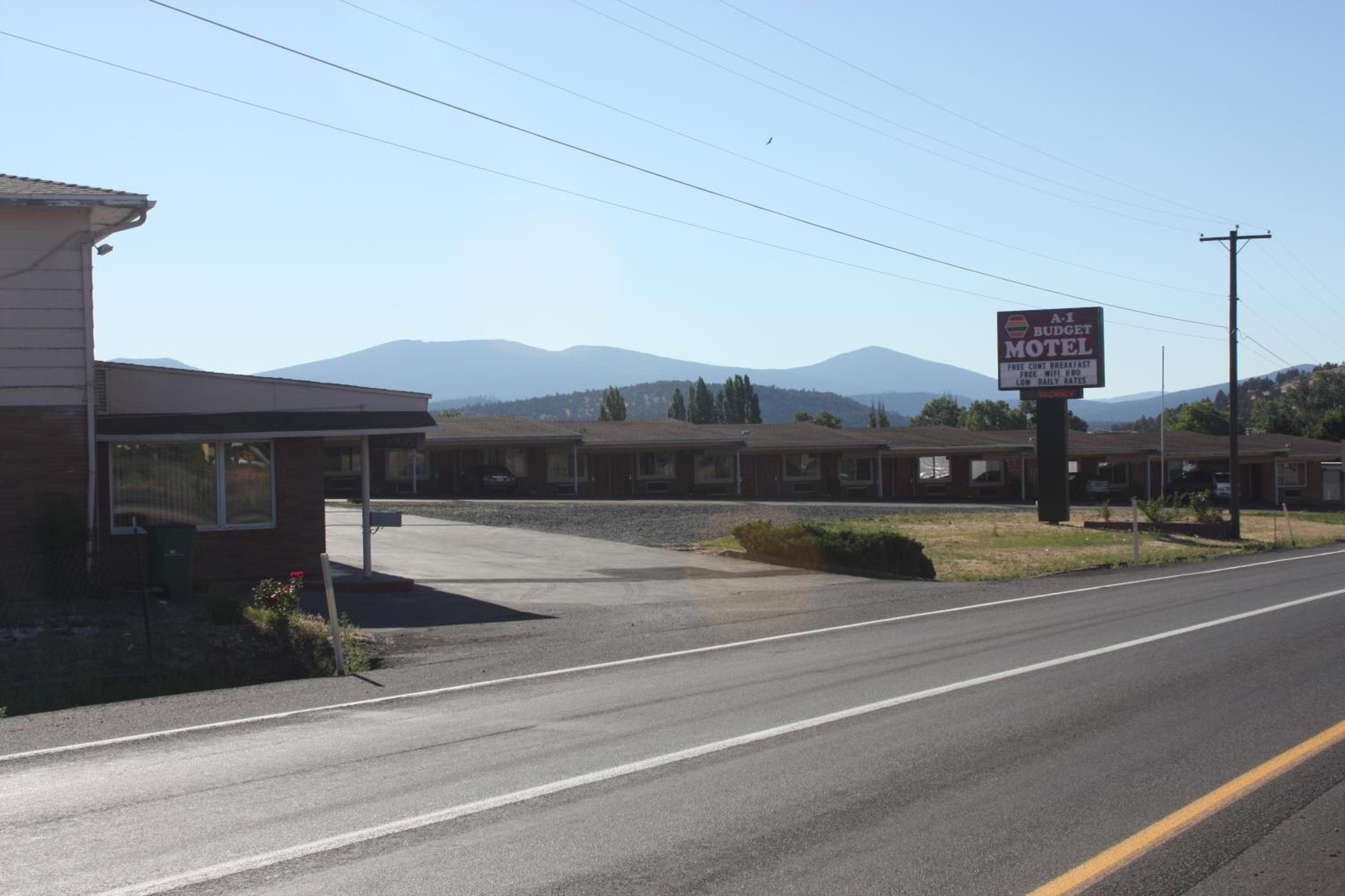 Klamath Falls Vacations - A-1 Budget Motel - Property Image 73
