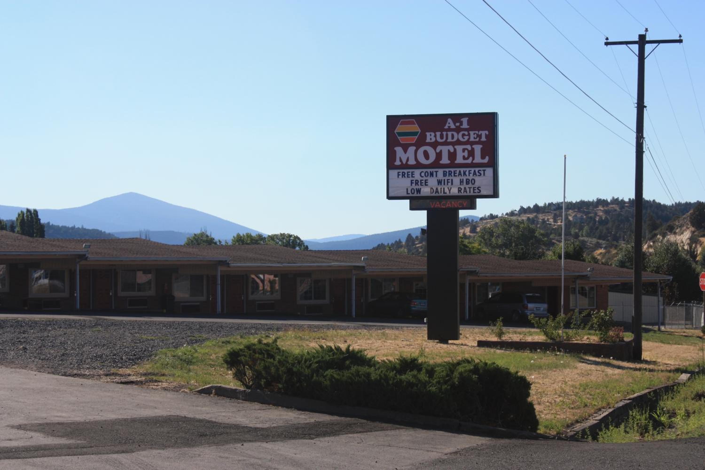 Klamath Falls Vacations - A-1 Budget Motel - Property Image 79