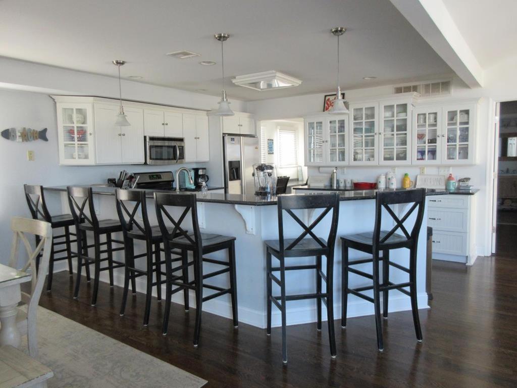 Single Family On The Ocean Side Block In Brant Beach, Very Nicely Appointed! view 3