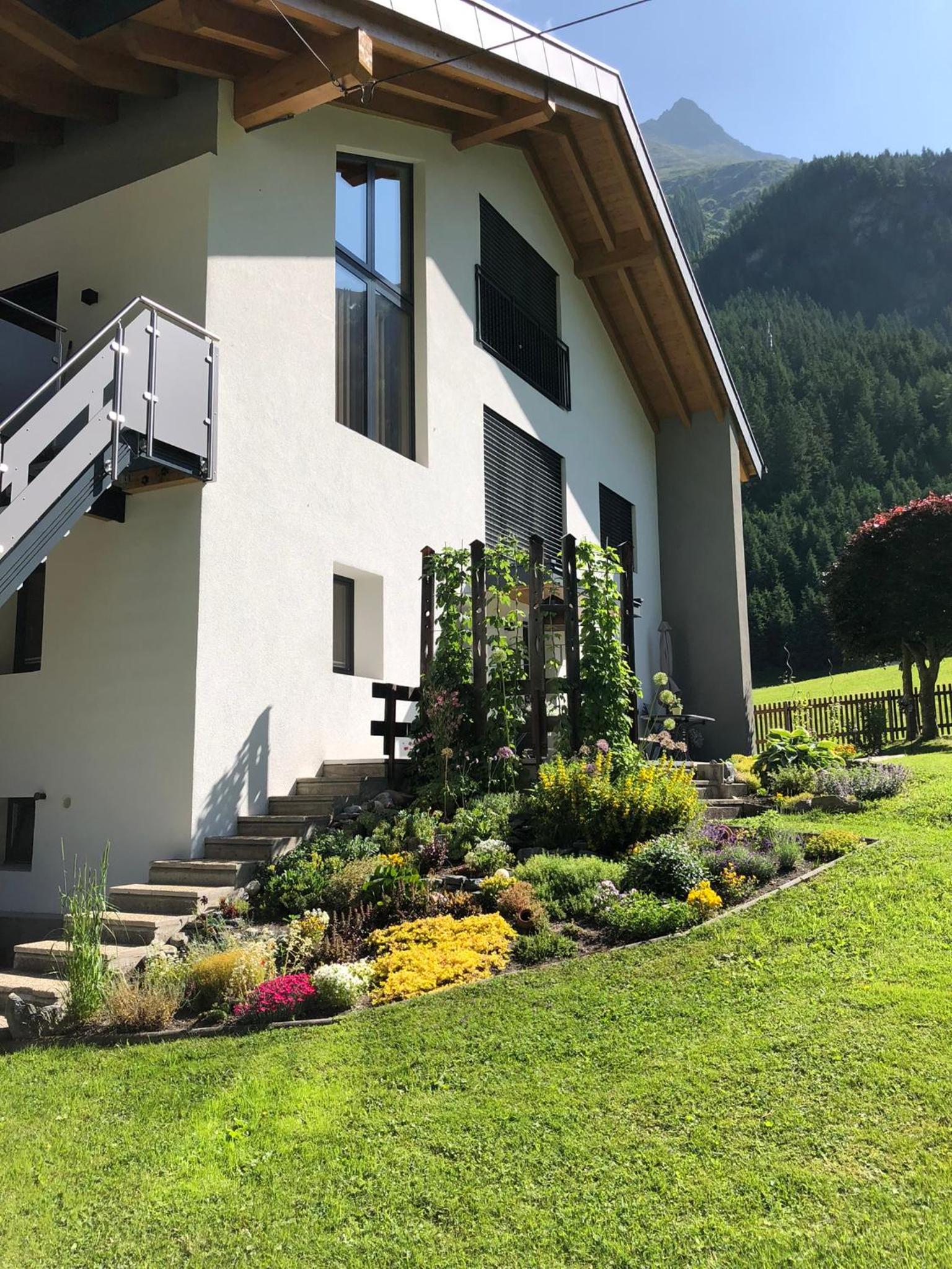 Apart Luibisblick