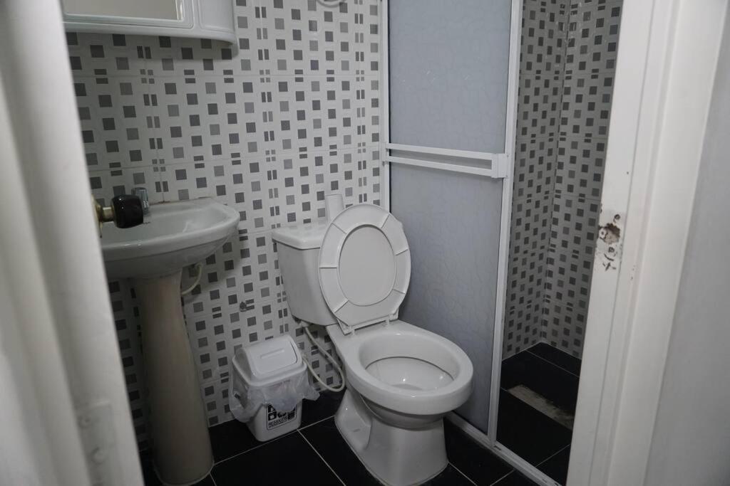 Cómodo apartamento central en Cali sobre la 5ta 301