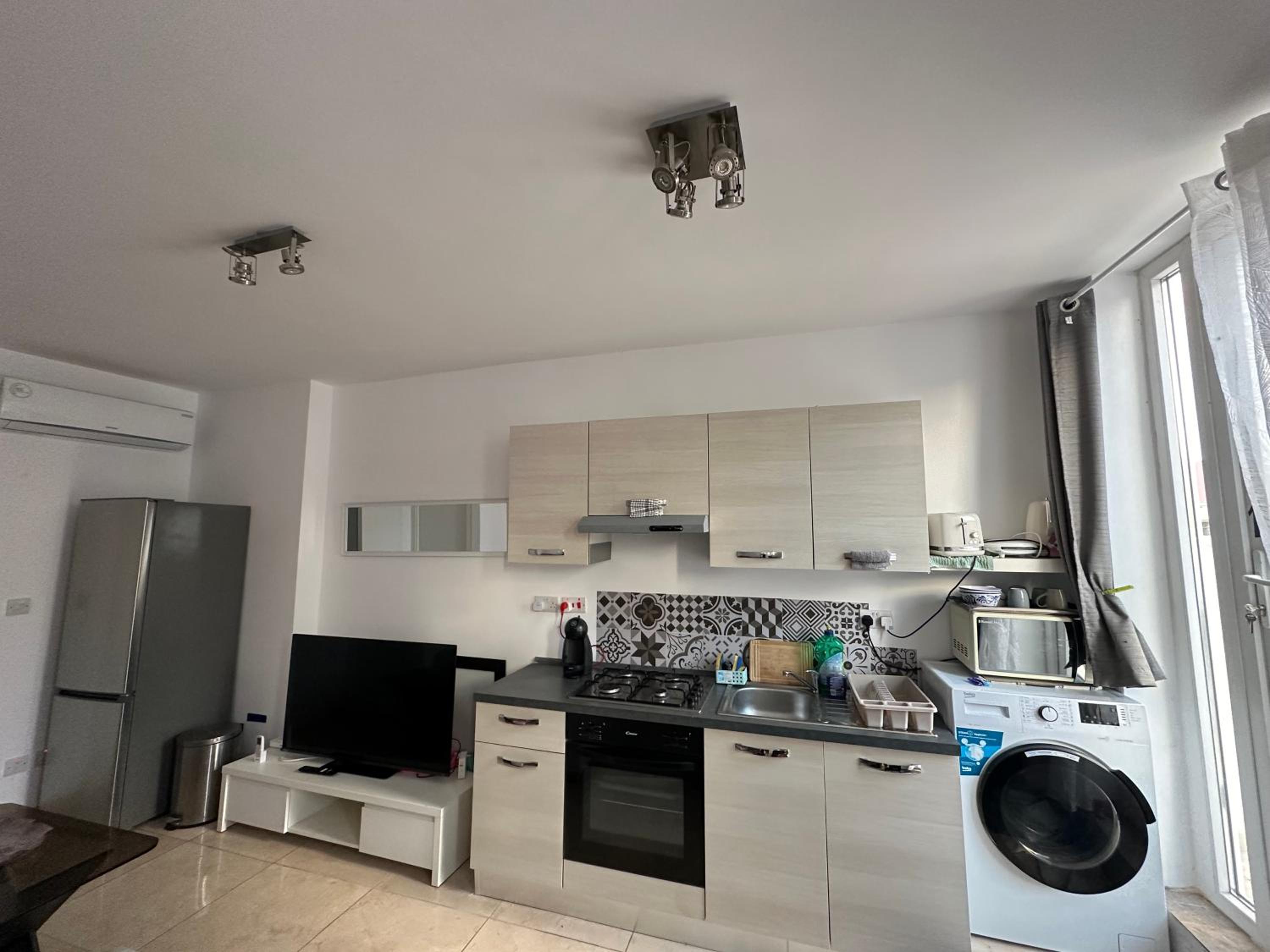 One bedroom appartment with terrace in Sliema photo 2
