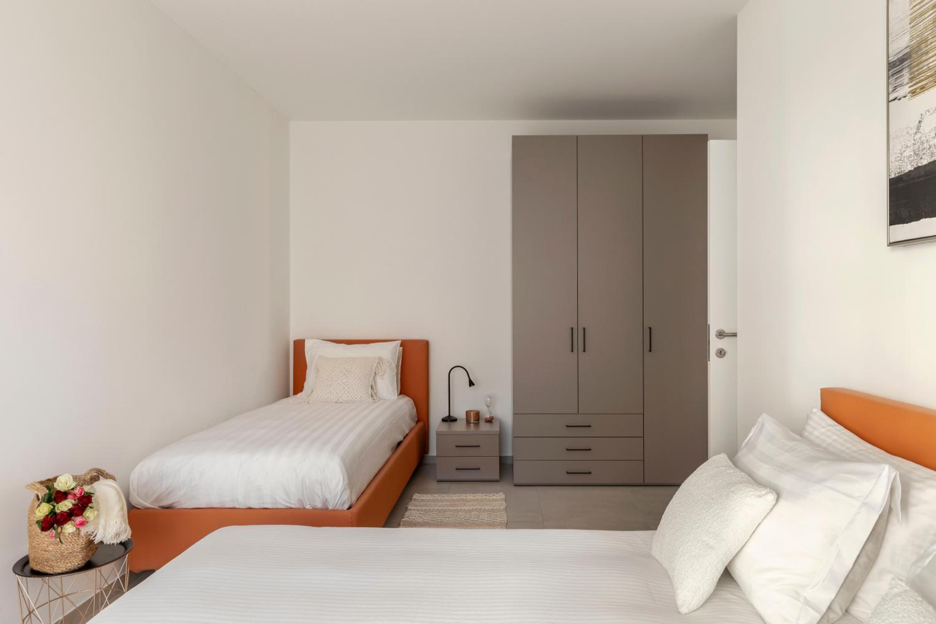 Lugano Superior Suites - Free Parking