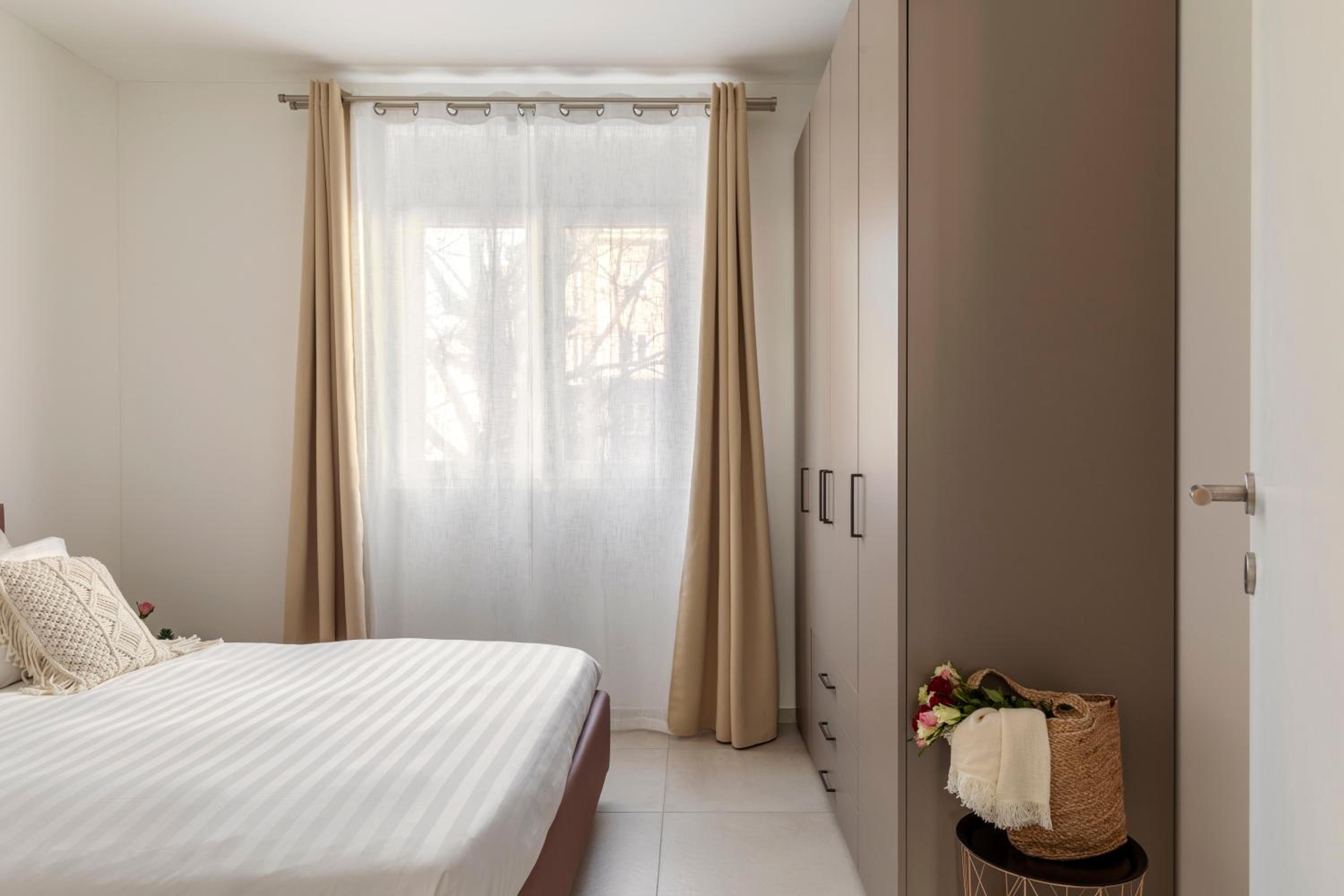 Lugano Superior Suites - Free Parking