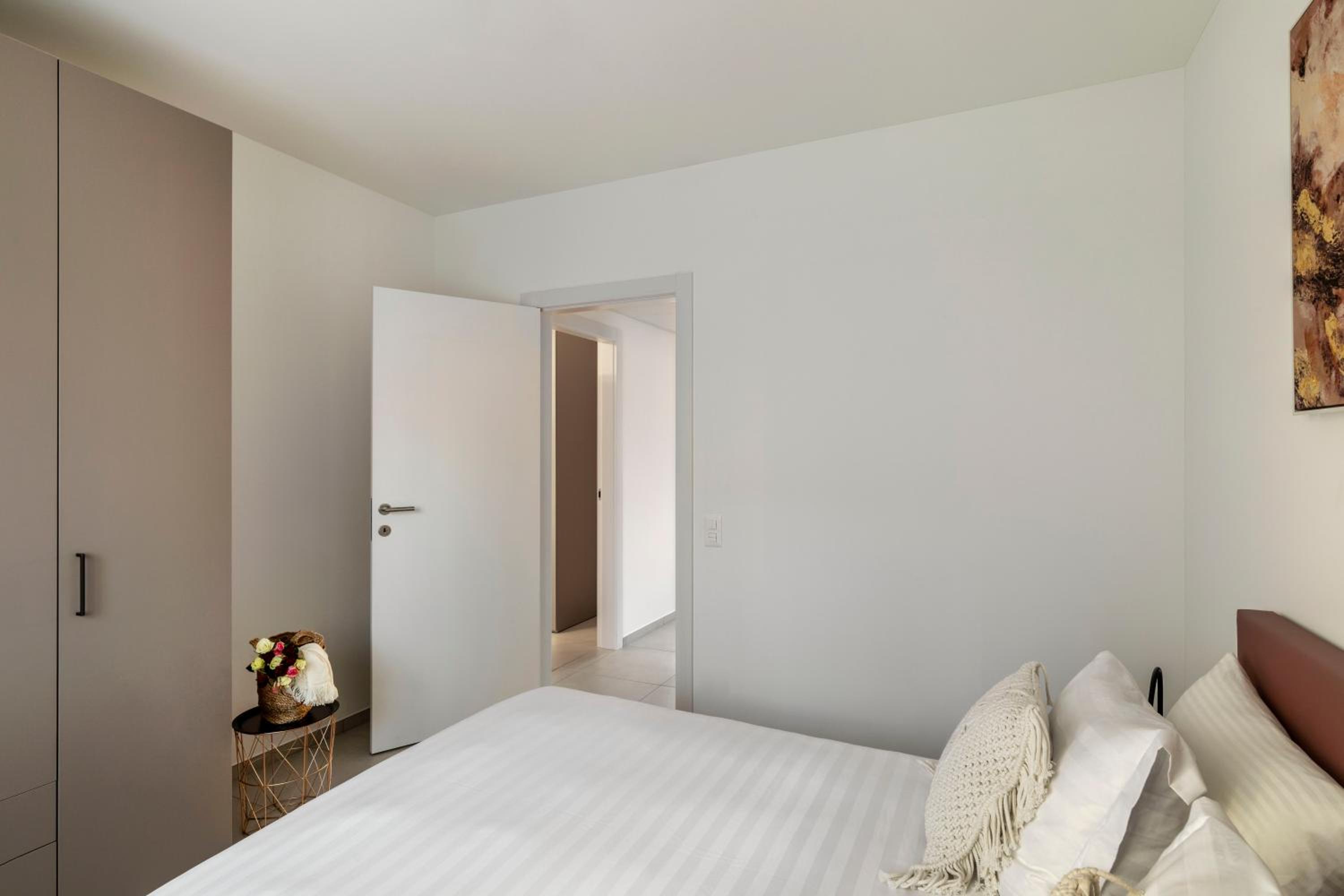 Lugano Superior Suites - Free Parking