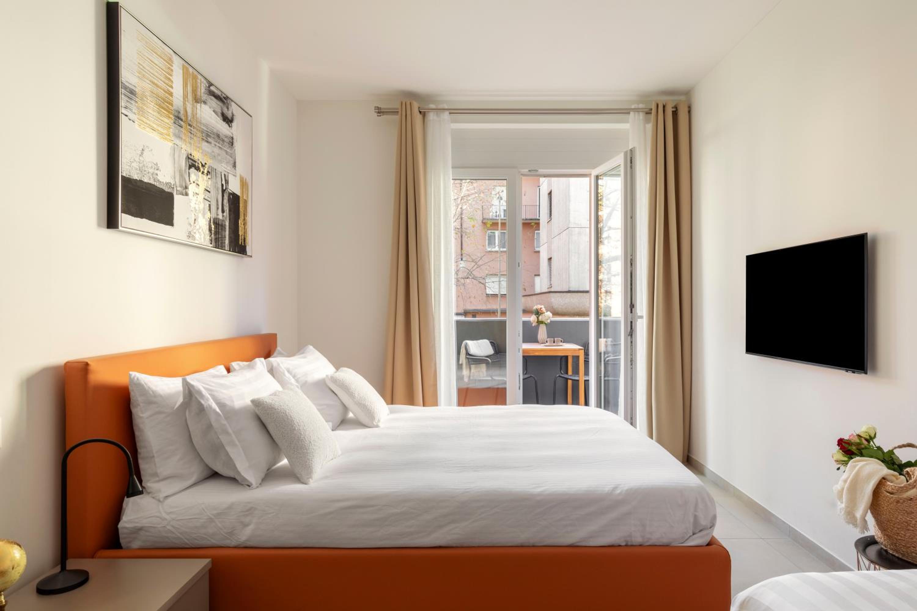 Lugano Superior Suites - Free Parking